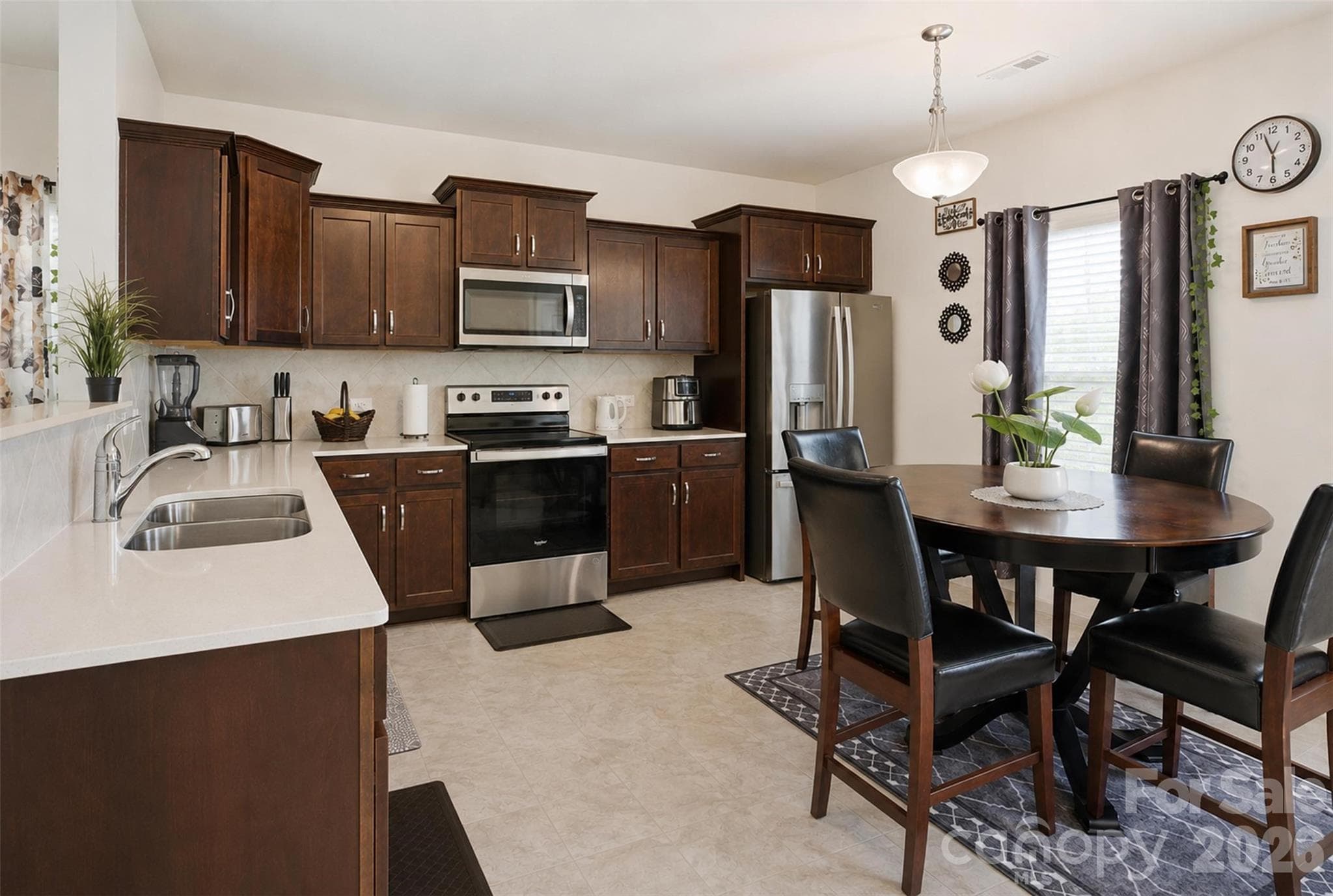 Single Family Residence at 111 Buoy Lane, Statesville, photo 7 of 28