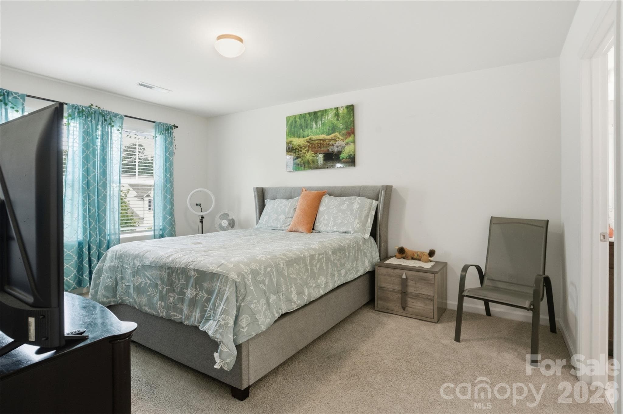 Single Family Residence at 111 Buoy Lane, Statesville, photo 14 of 28