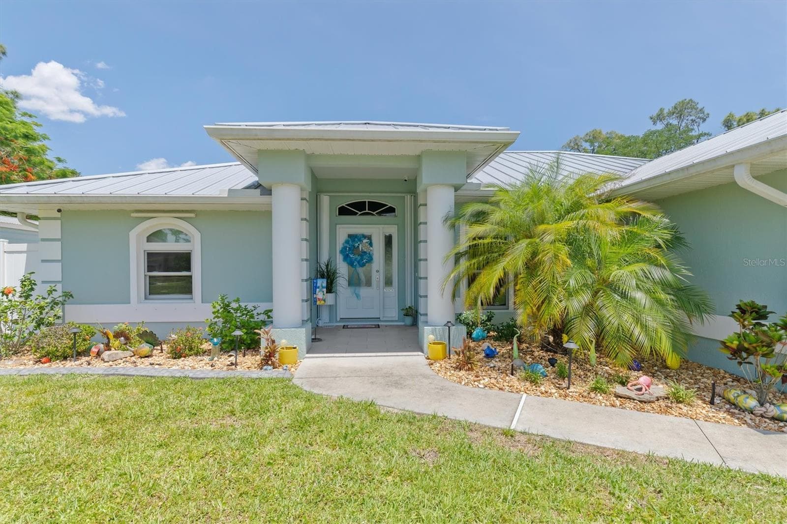 Single Family Residence at 1636 GLENAN RD, NORTH PORT, photo 3 of 56