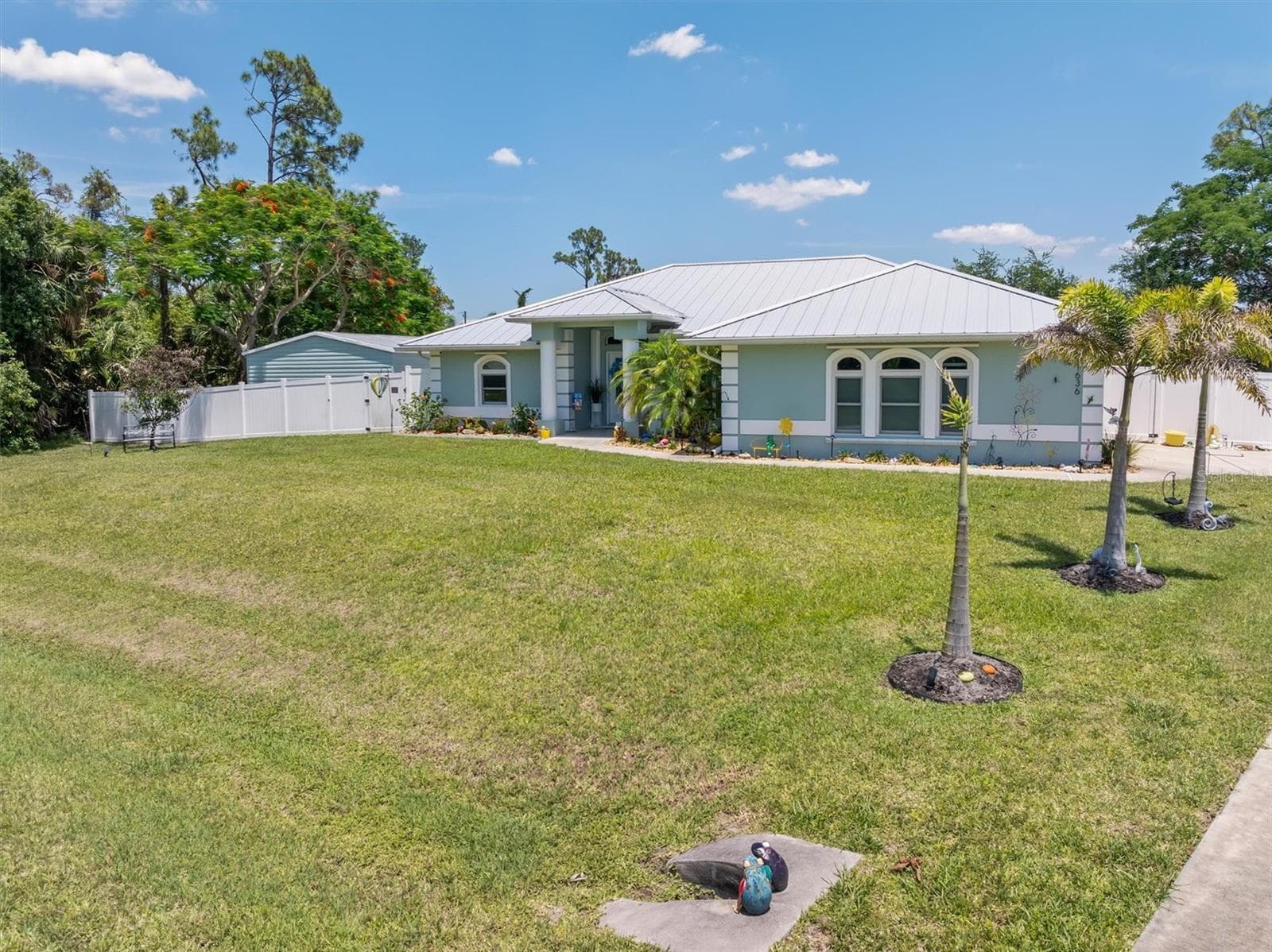 Single Family Residence at 1636 GLENAN RD, NORTH PORT, photo 49 of 56