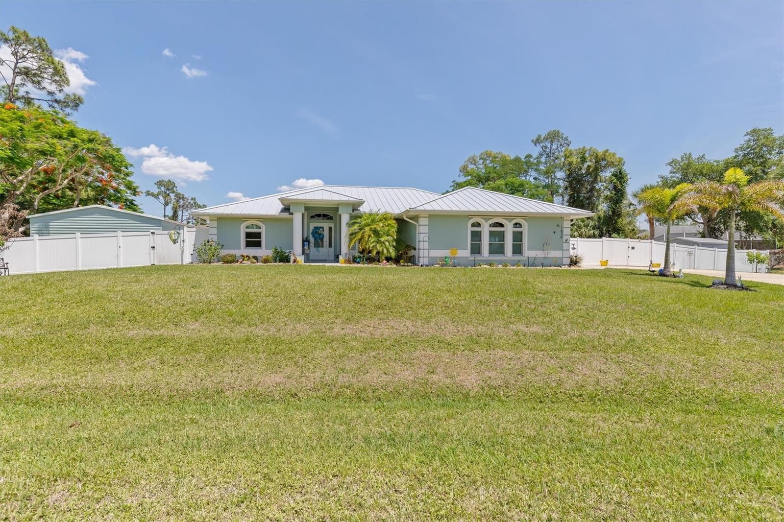 Single Family Residence at 1636 GLENAN RD, NORTH PORT, photo 50 of 56