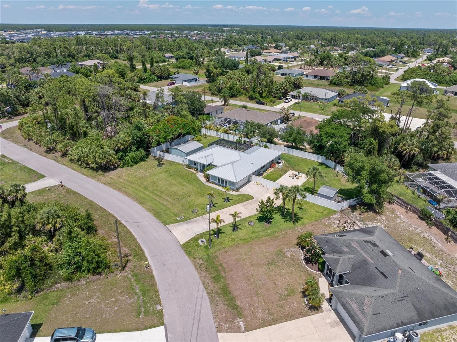 Single Family Residence at 1636 GLENAN RD, NORTH PORT, photo 51 of 56