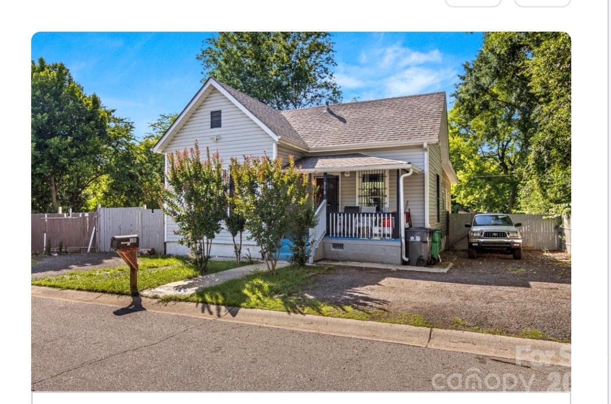 Single Family Residence at Charlotte, photo 2 of 24