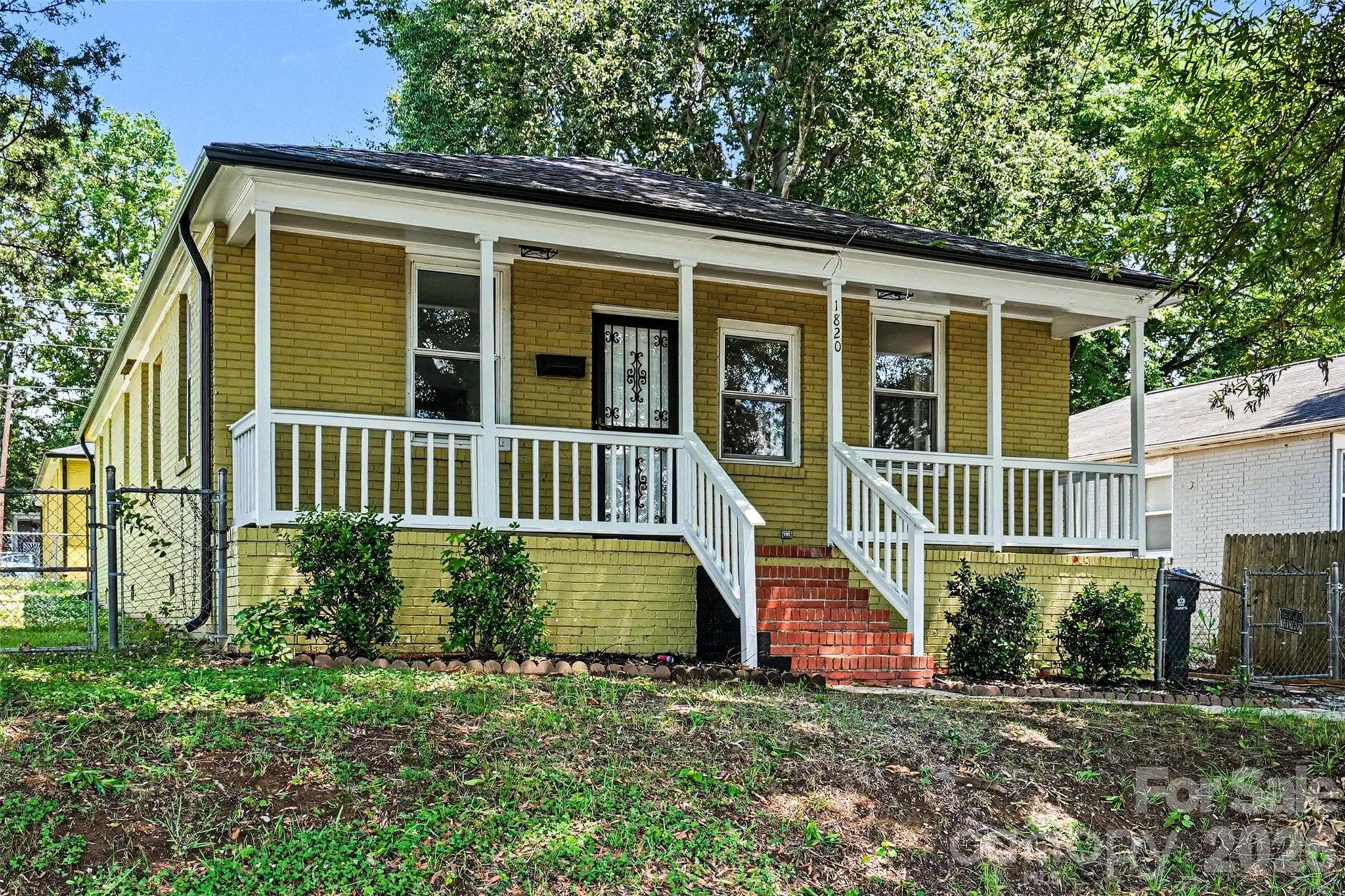 Single Family Residence at Charlotte, photo 3 of 28