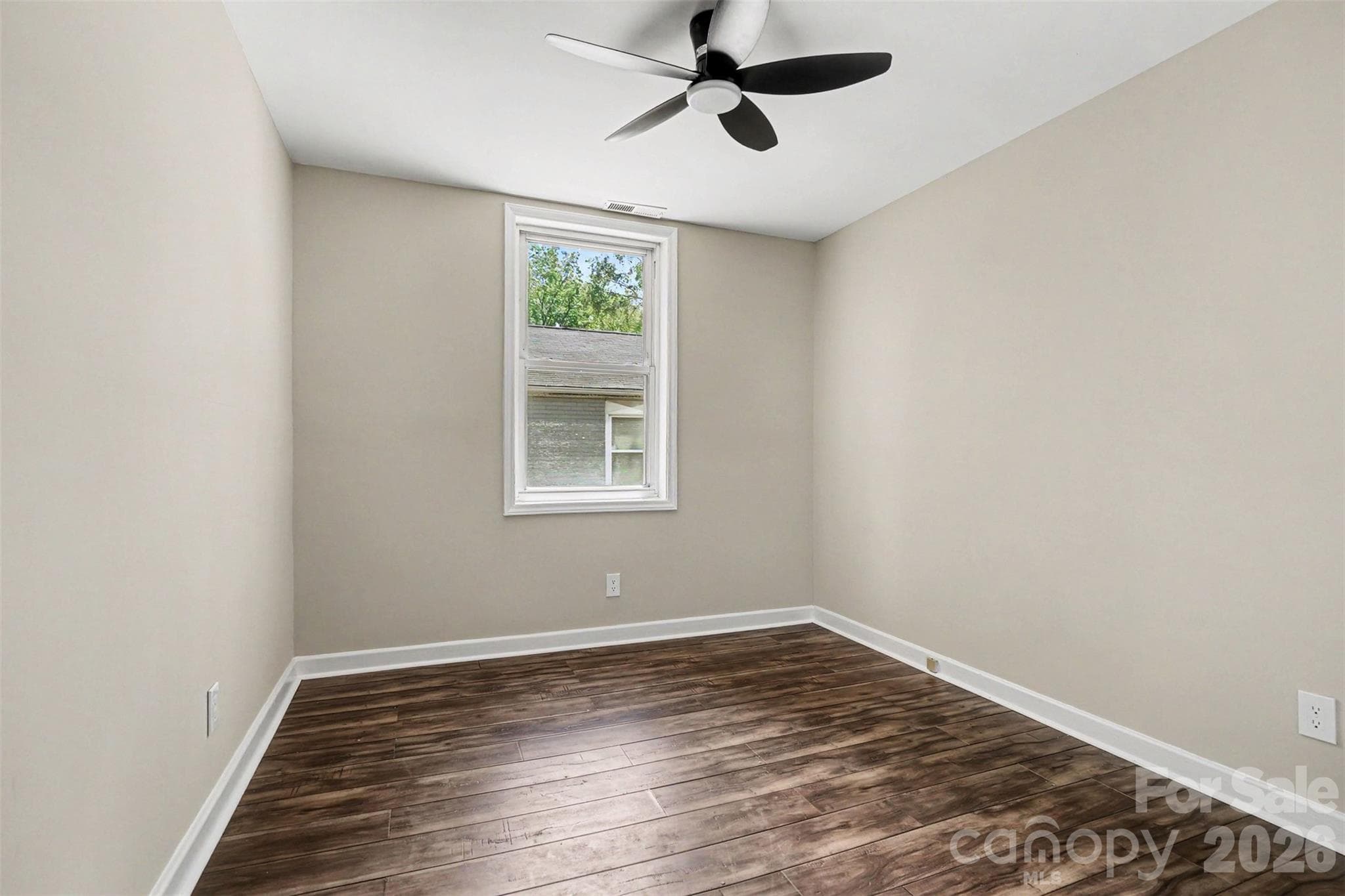 Single Family Residence at Charlotte, photo 19 of 28
