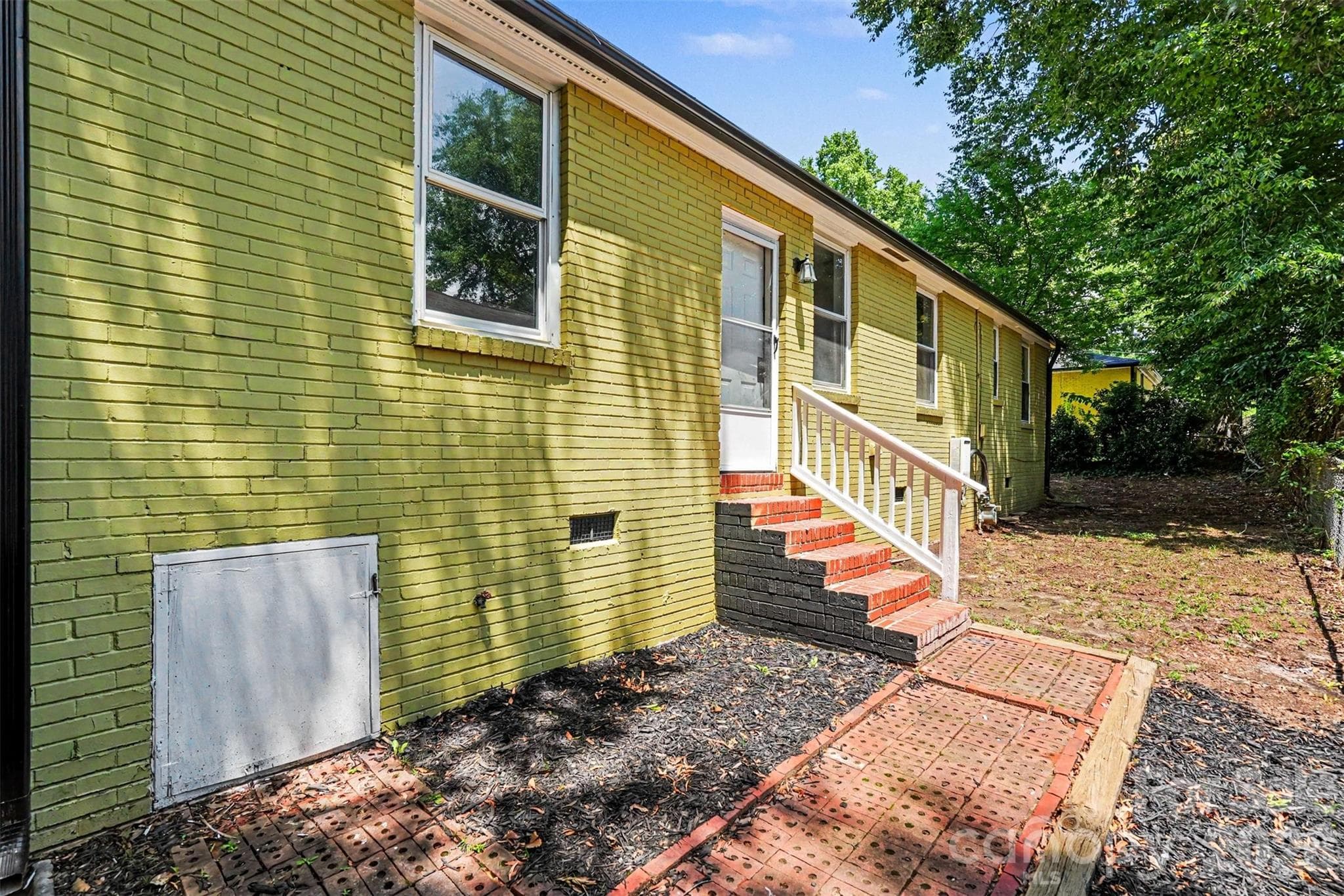 Single Family Residence at Charlotte, photo 24 of 28