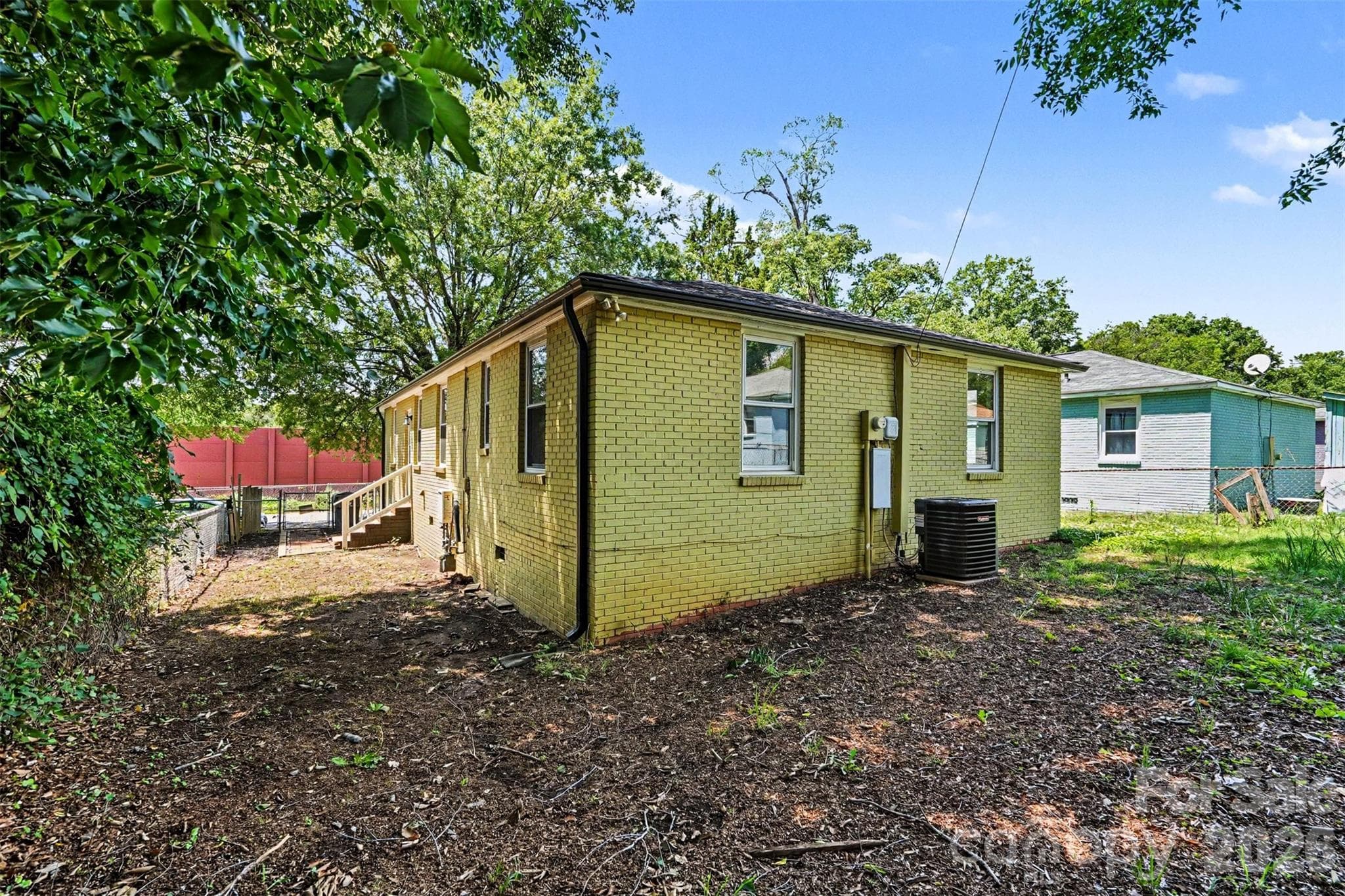 Single Family Residence at Charlotte, photo 25 of 28