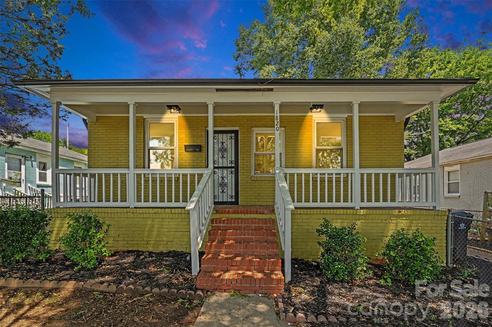 Single Family Residence at Charlotte, photo 28 of 28