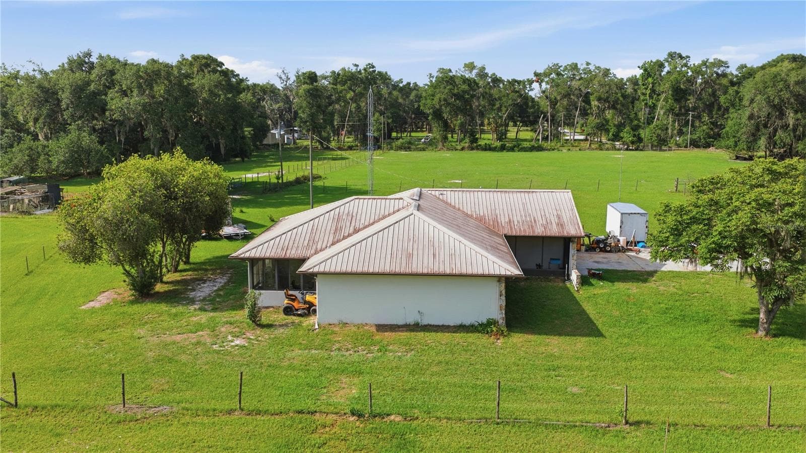 Farm at 6681 CR 665, BUSHNELL, photo 29 of 34