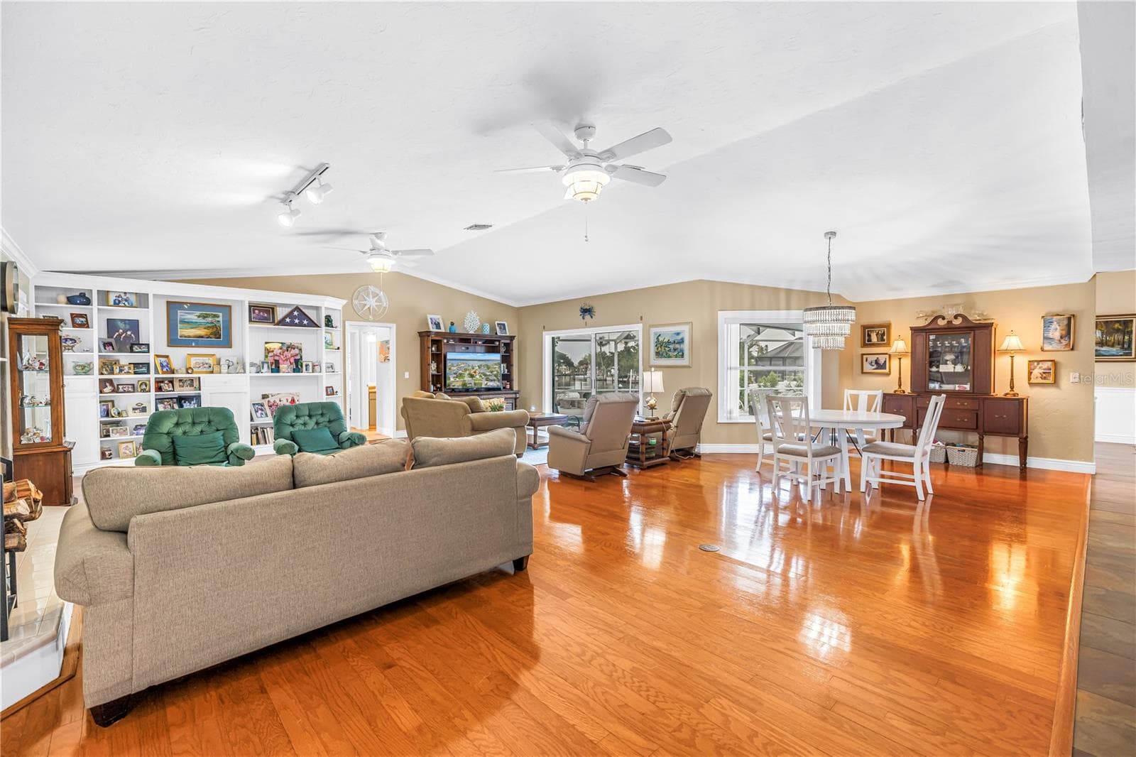Single Family Residence at 4911 PALMETTO POINT DR, PALMETTO, photo 29 of 65