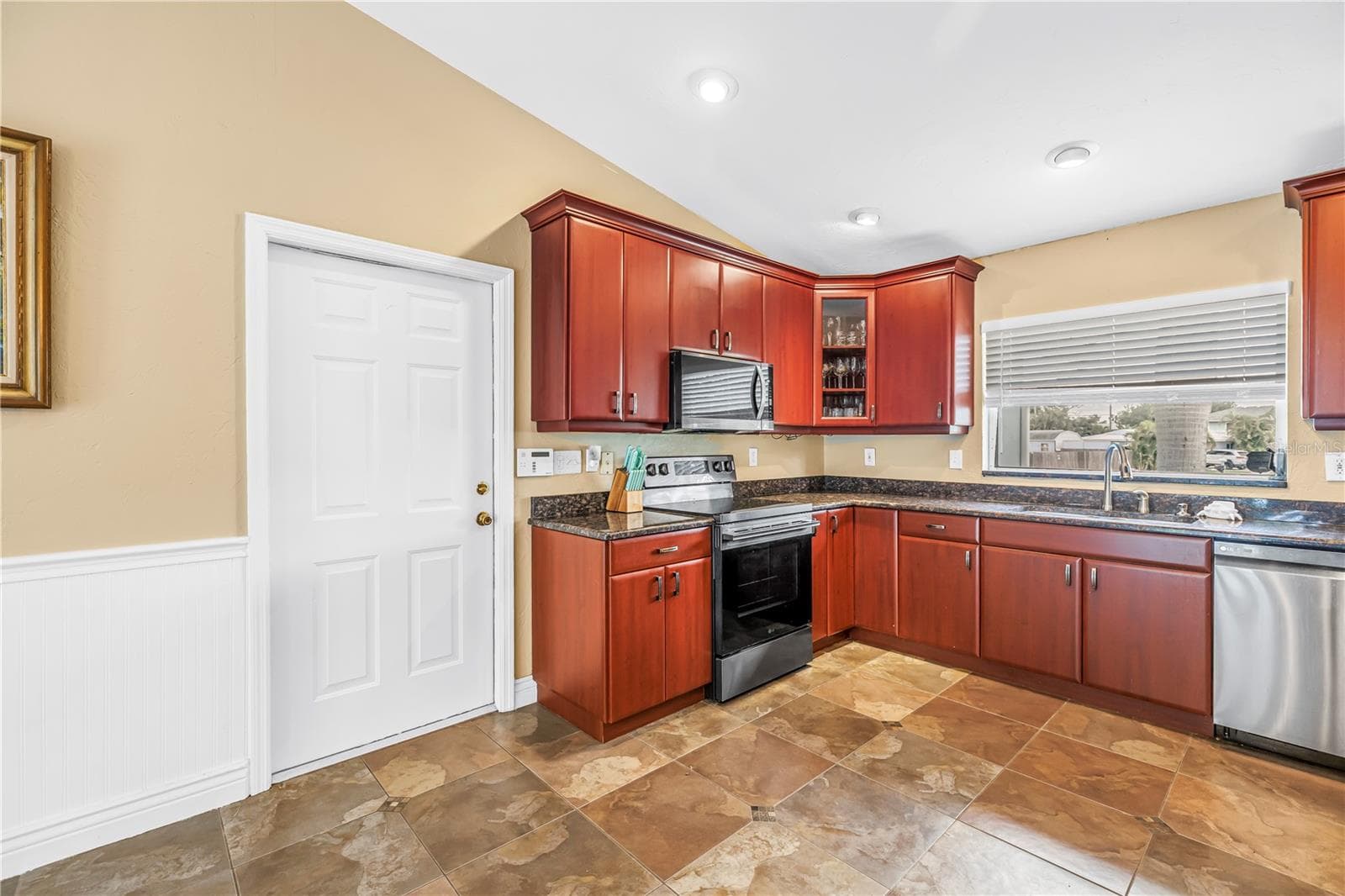Single Family Residence at 4911 PALMETTO POINT DR, PALMETTO, photo 41 of 65