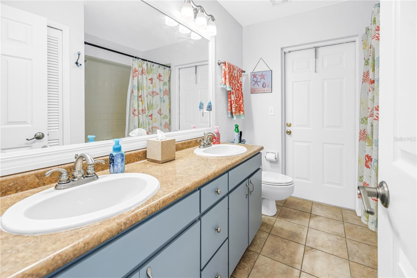 Single Family Residence at 4911 PALMETTO POINT DR, PALMETTO, photo 51 of 65