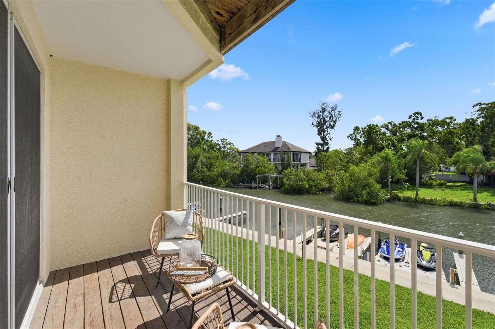Second level balcony overlooking the assigned boat slip - 117 BRENT CIR, OLDSMAR