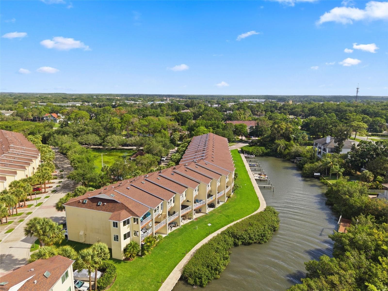 Townhouse at 117 BRENT CIR, OLDSMAR, photo 40 of 43