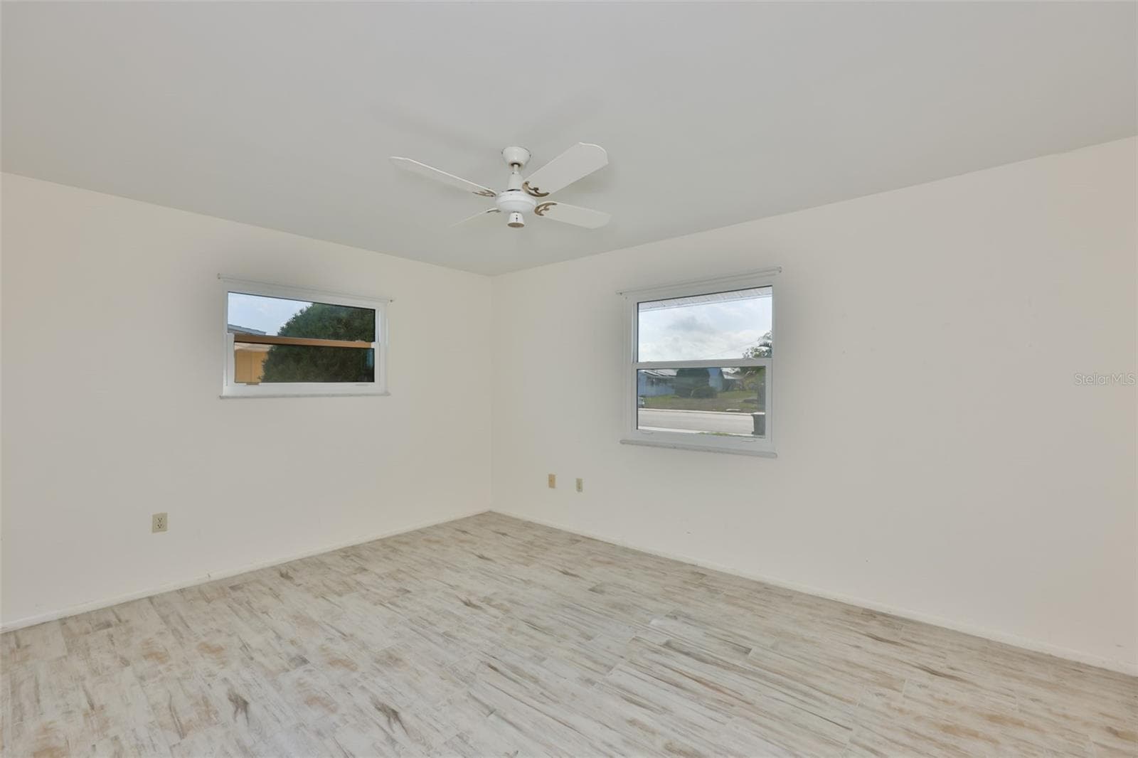 Single Family Residence at 1216 VALLEY FORGE BLVD, SUN CITY CENTER, photo 19 of 35