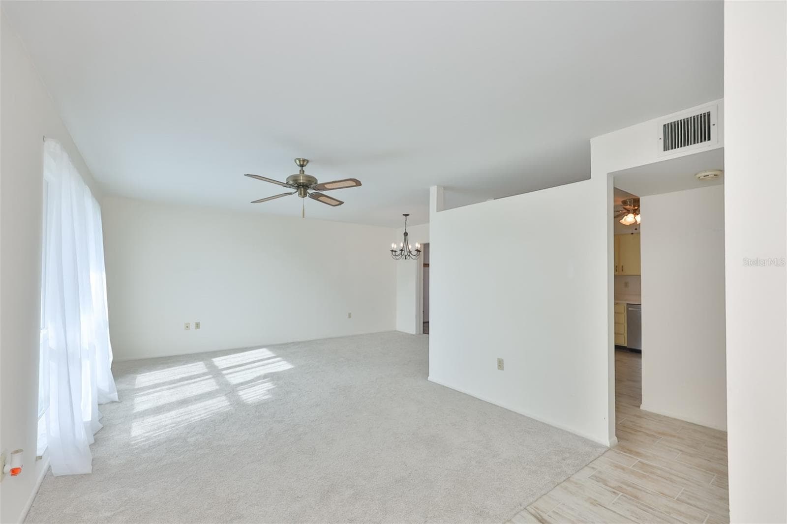 Single Family Residence at 1216 VALLEY FORGE BLVD, SUN CITY CENTER, photo 32 of 35