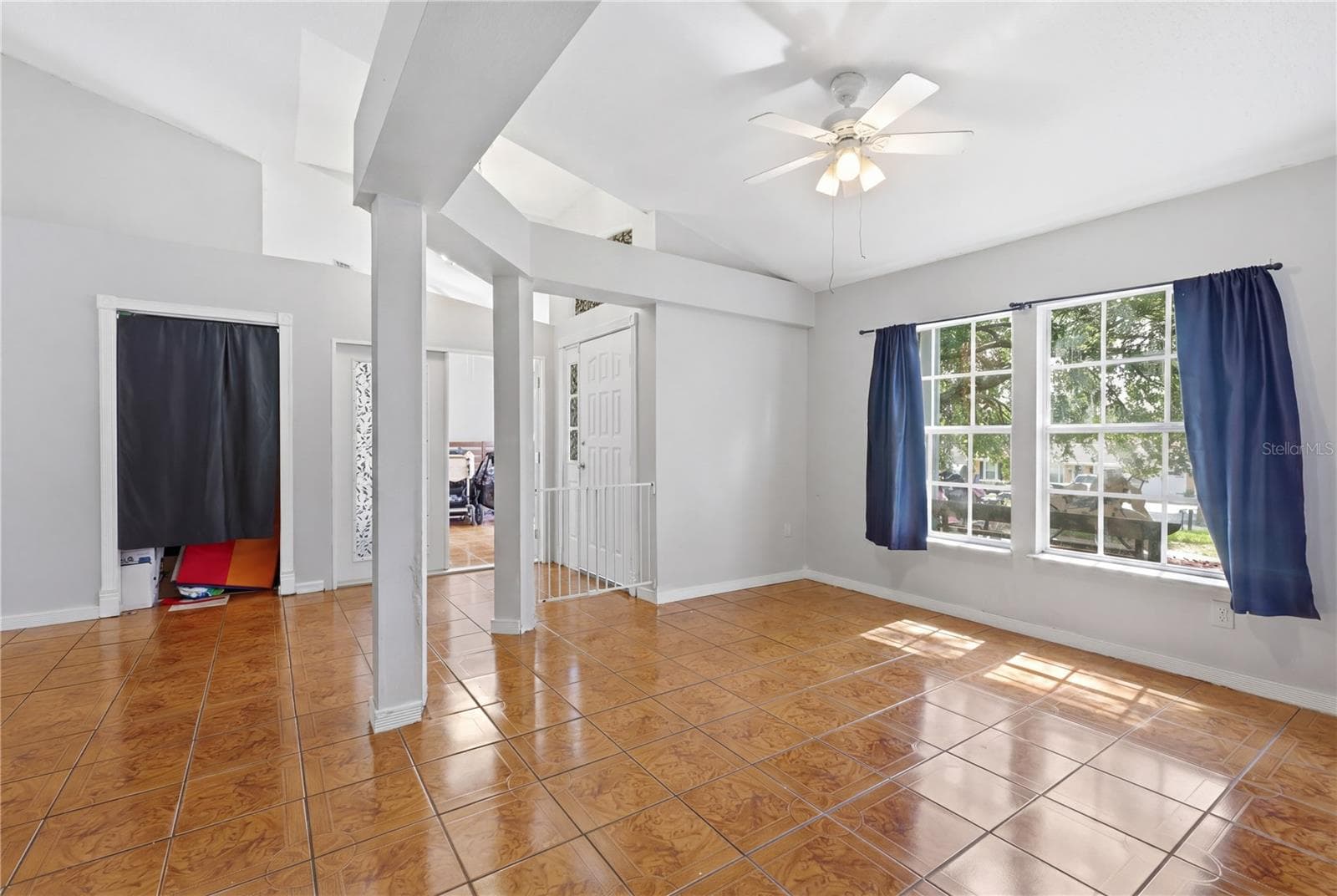 Single Family Residence at 725 W 9TH ST, DELTONA, photo 5 of 35