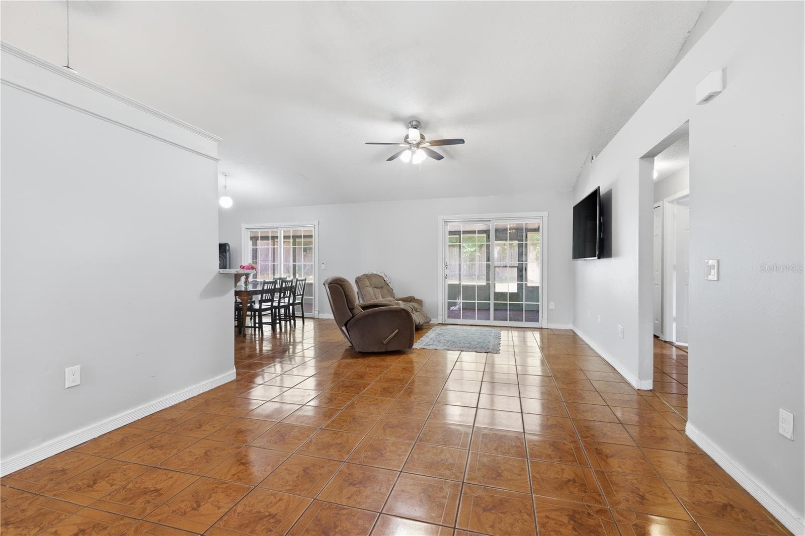 Single Family Residence at 725 W 9TH ST, DELTONA, photo 7 of 35