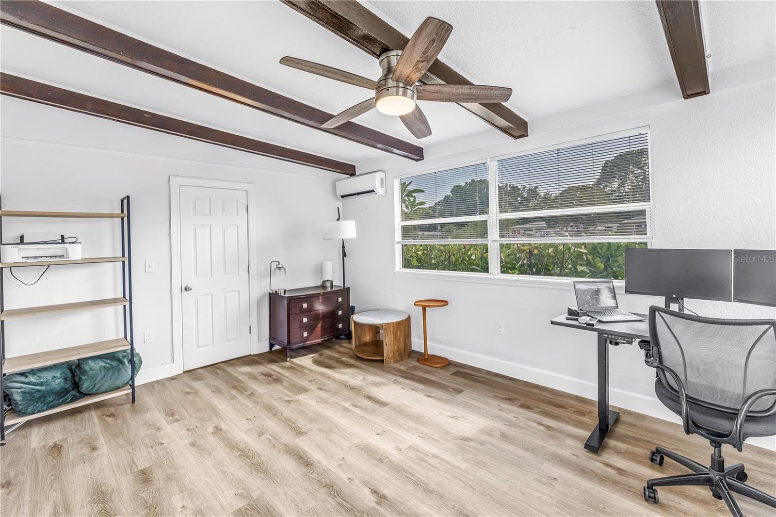 Single Family Residence at 7599 MEADOWLAWN DR N, ST PETERSBURG, photo 18 of 48