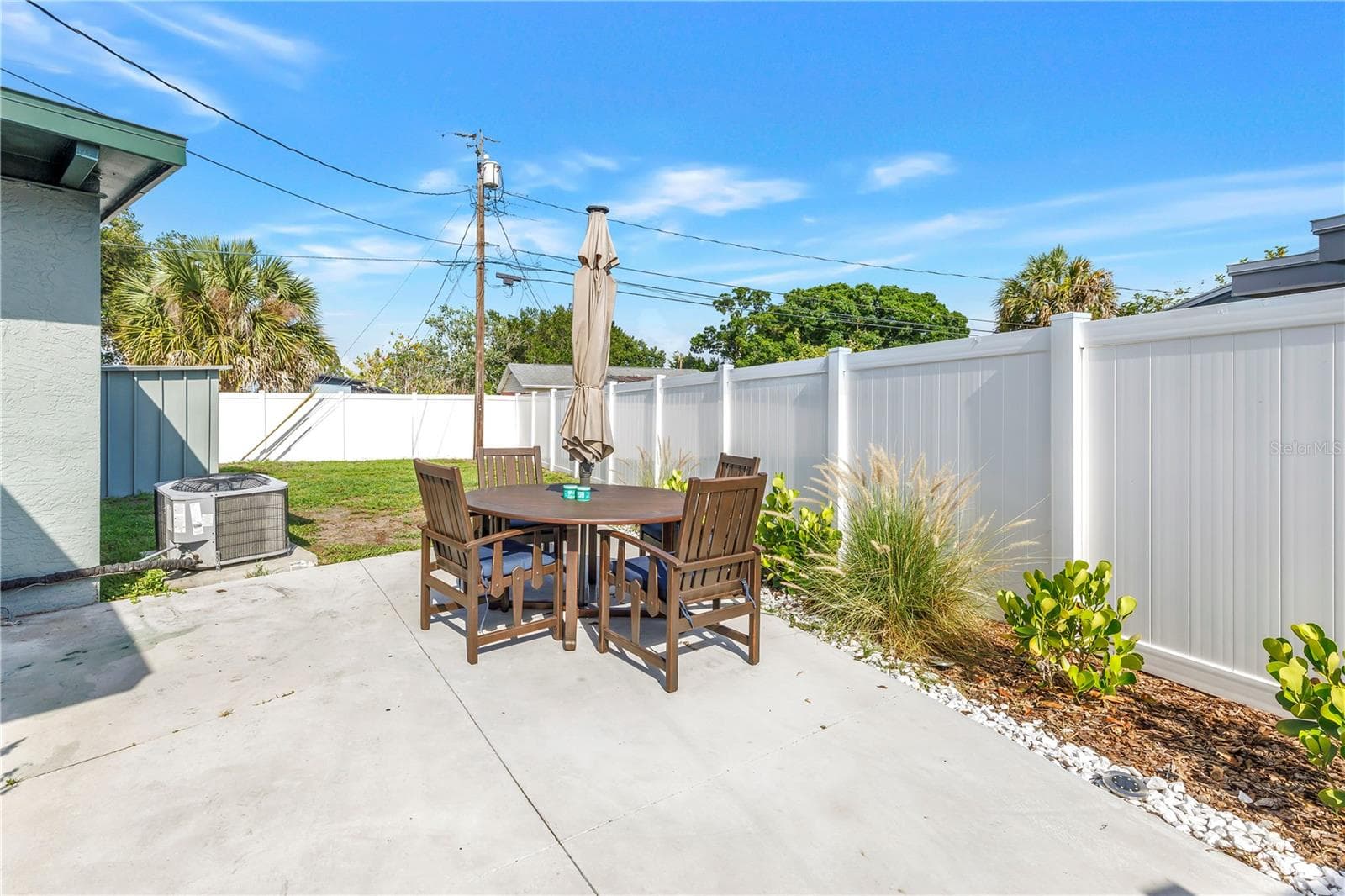 Single Family Residence at 7599 MEADOWLAWN DR N, ST PETERSBURG, photo 34 of 48