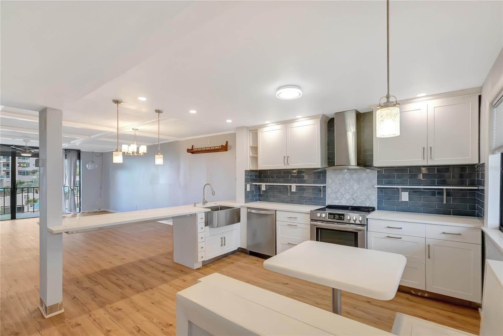 Kitchen - 1581 GULF BLVD #302N, CLEARWATER BEACH