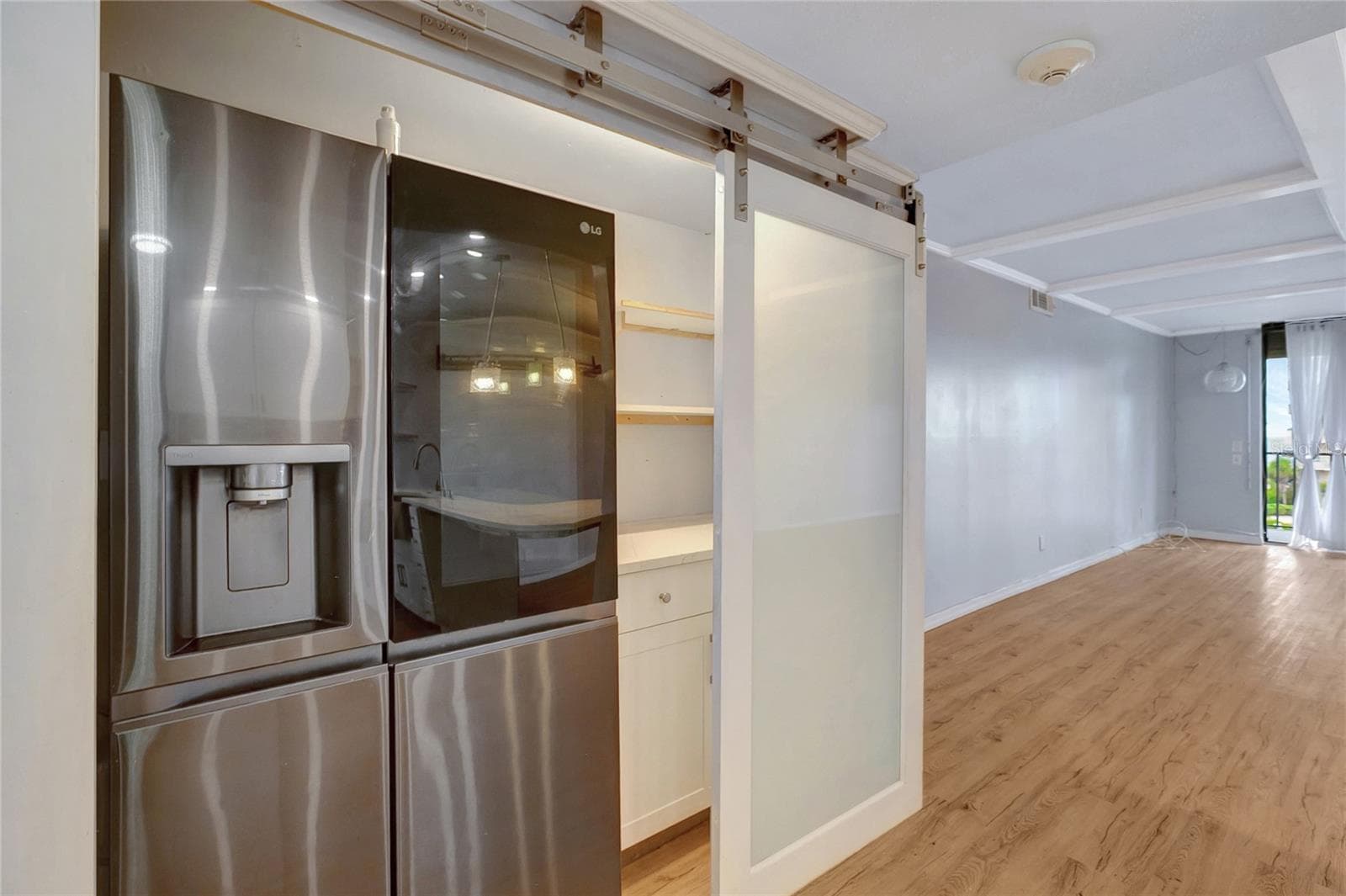 Kitchen - 1581 GULF BLVD #302N, CLEARWATER BEACH