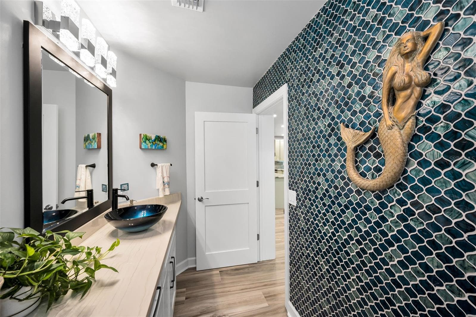 Single Family Residence at 1620 SEA BREEZE DR, TARPON SPRINGS, photo 41 of 100