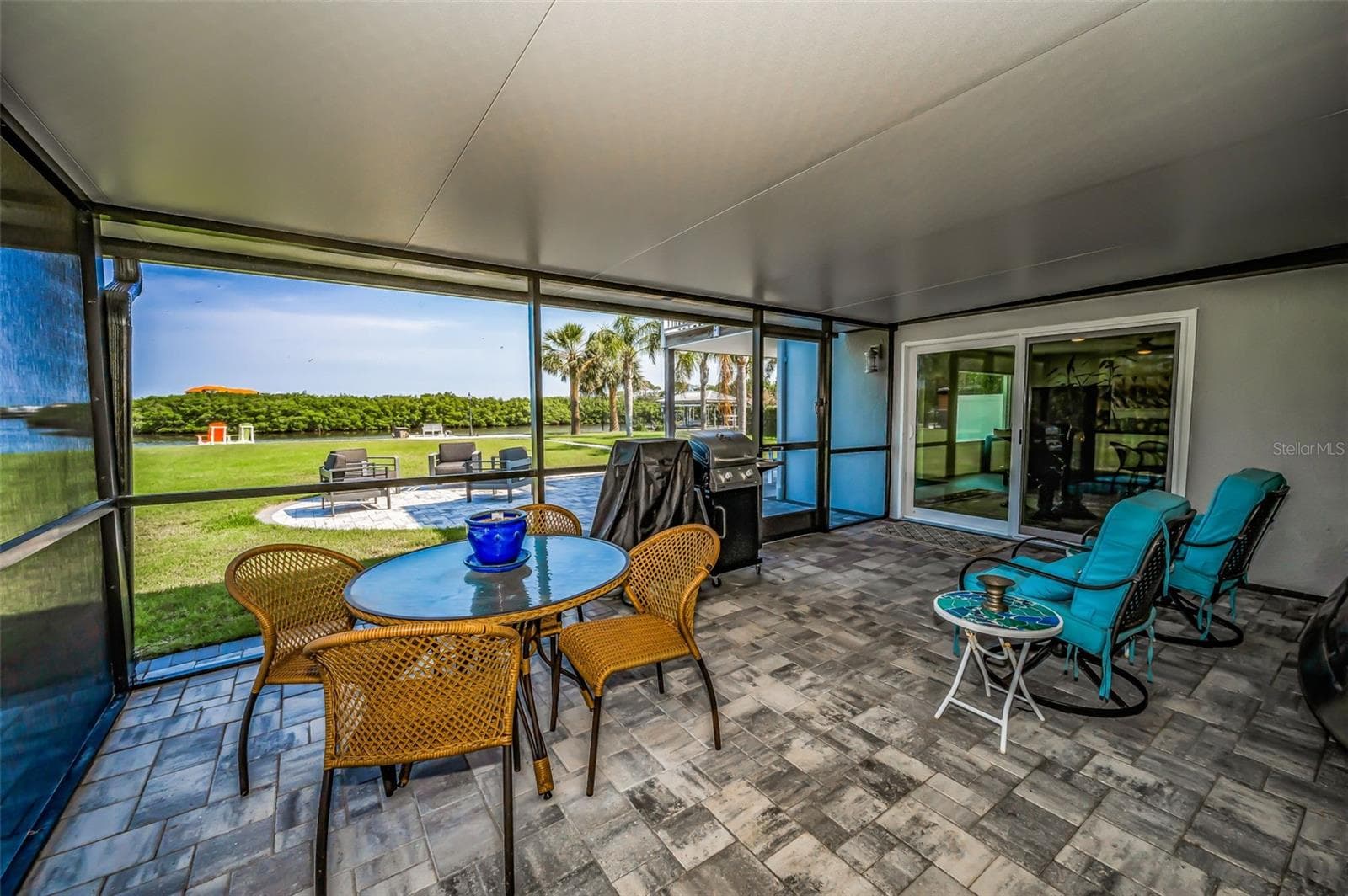 Florida Room off the Nook beautifully paved - 1620 SEA BREEZE DR, TARPON SPRINGS