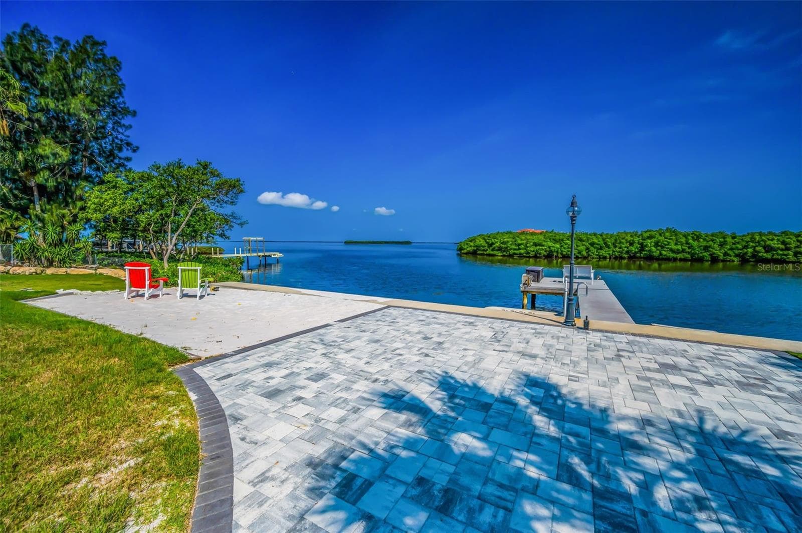 Single Family Residence at 1620 SEA BREEZE DR, TARPON SPRINGS, photo 89 of 100