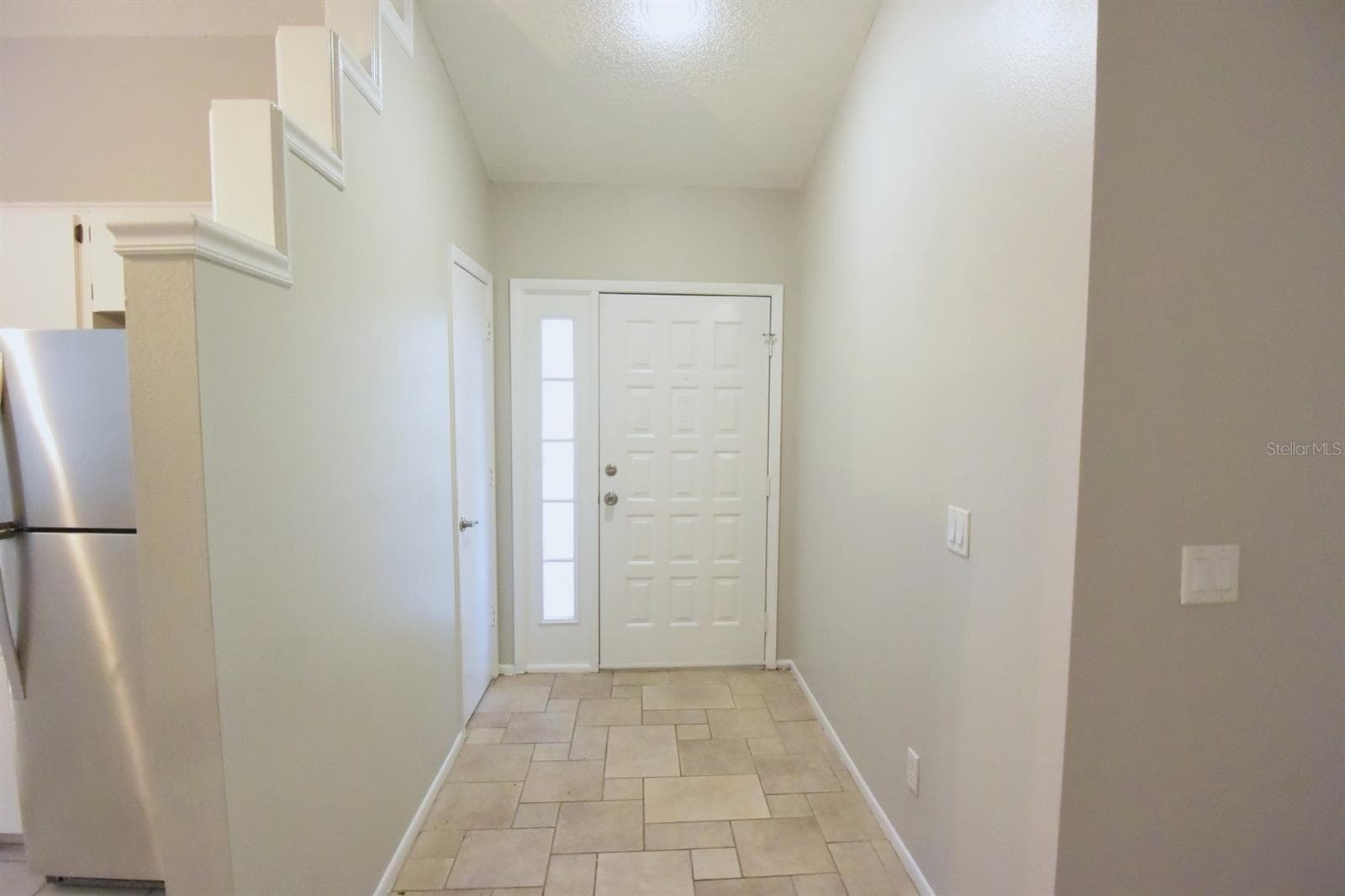 Single Family Residence at 1672 COUNTRYWOOD ST, TARPON SPRINGS, photo 7 of 39
