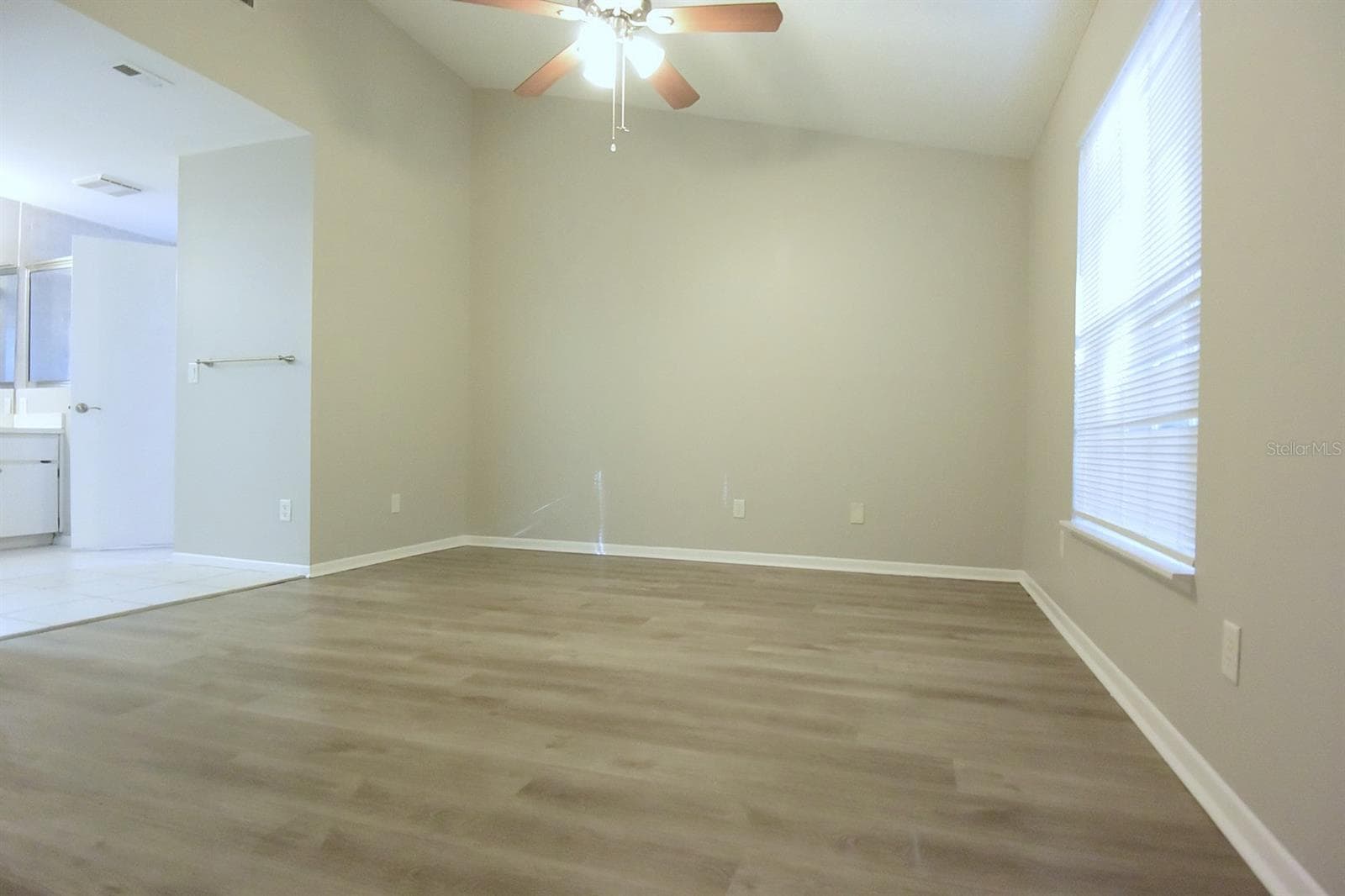 Single Family Residence at 1672 COUNTRYWOOD ST, TARPON SPRINGS, photo 24 of 39
