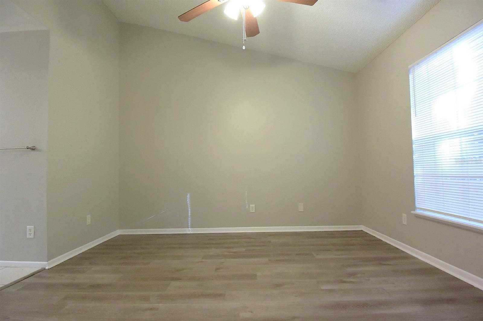 Single Family Residence at 1672 COUNTRYWOOD ST, TARPON SPRINGS, photo 28 of 39