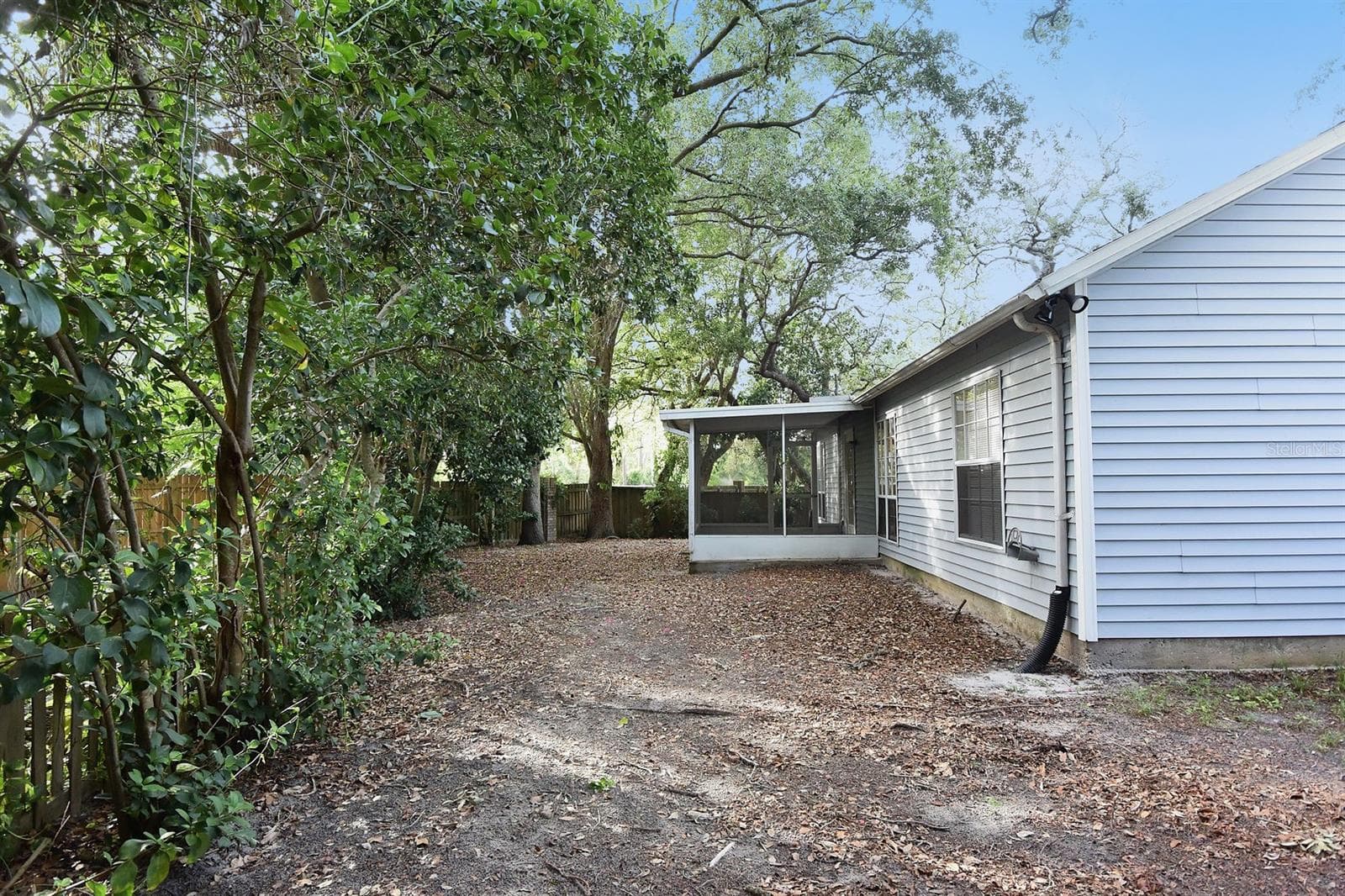 Single Family Residence at 1672 COUNTRYWOOD ST, TARPON SPRINGS, photo 39 of 39