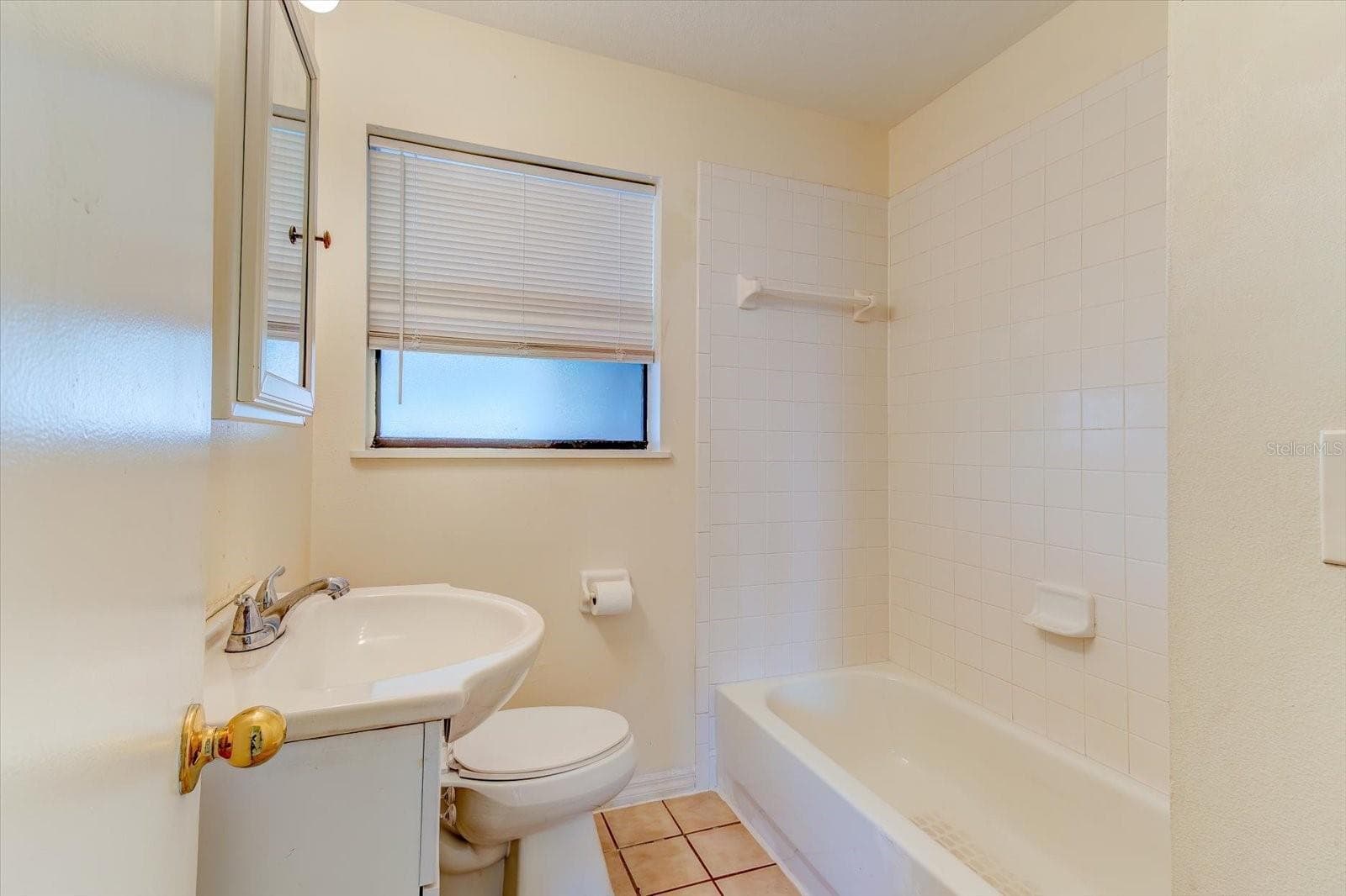 Duplex at 232 NORTHSHORE DR #A & #B, ORMOND BEACH, photo 12 of 64