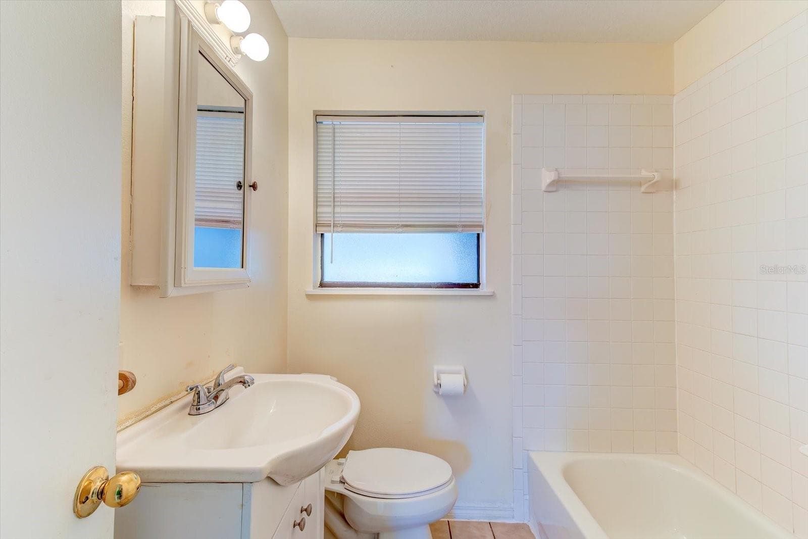 Duplex at 232 NORTHSHORE DR #A & #B, ORMOND BEACH, photo 13 of 64