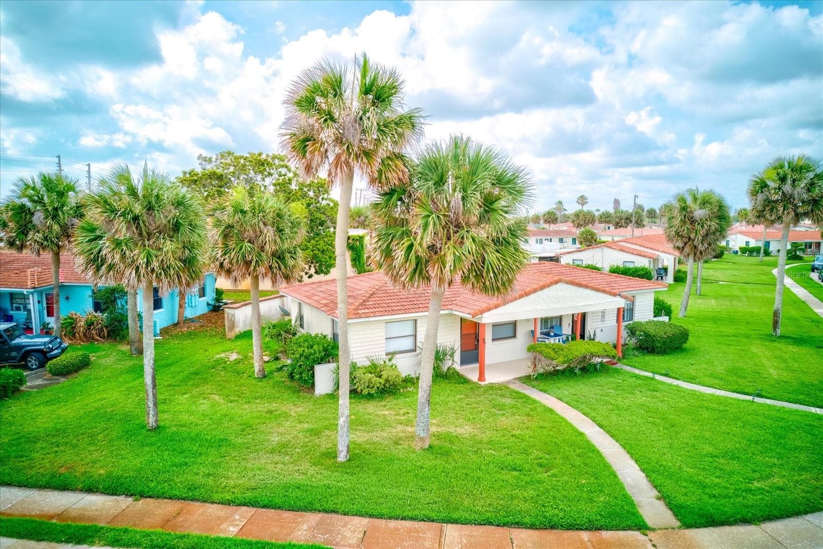 Duplex at 232 NORTHSHORE DR #A & #B, ORMOND BEACH, photo 49 of 64