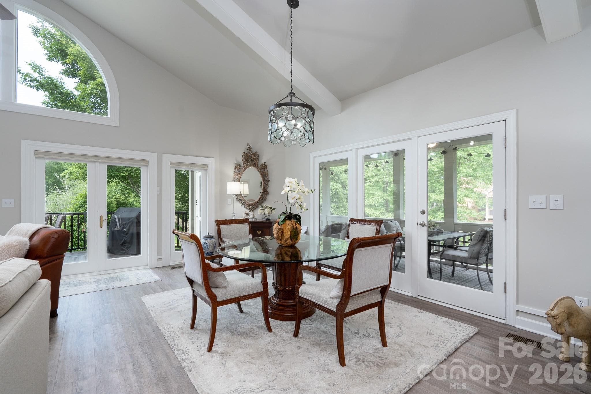 Dining Area - 444 Millingport Lane, New London