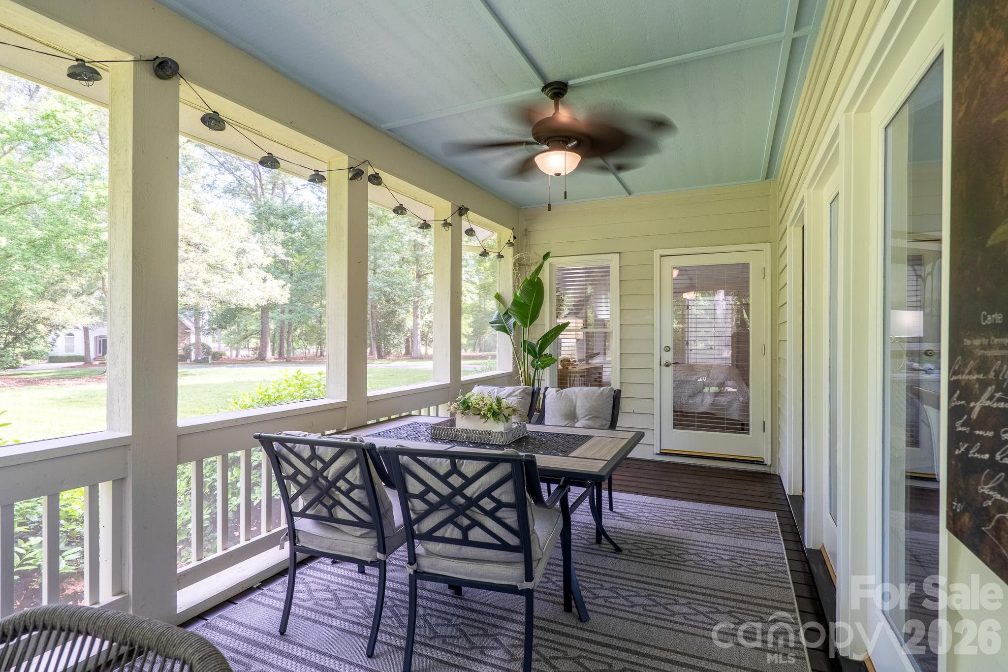 Screened Porch - 444 Millingport Lane, New London