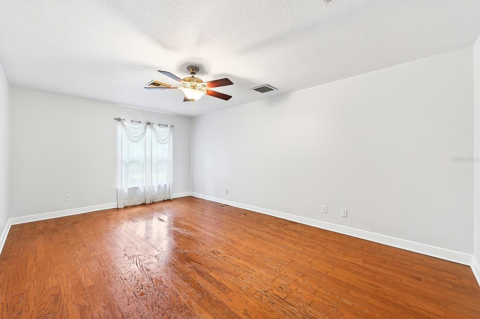 The Primary Bedroom - 2706 HARGILL DR, ORLANDO