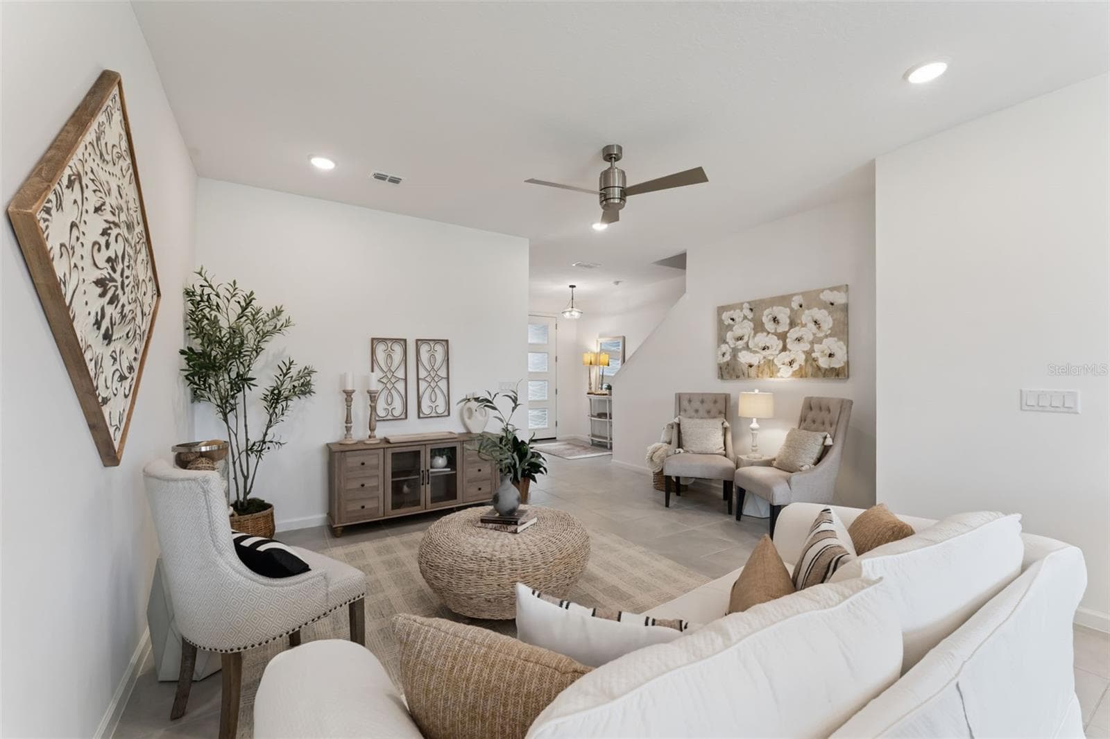 Open Concept Living Space - 1070 SPRING PALMS LOOP, ORLANDO