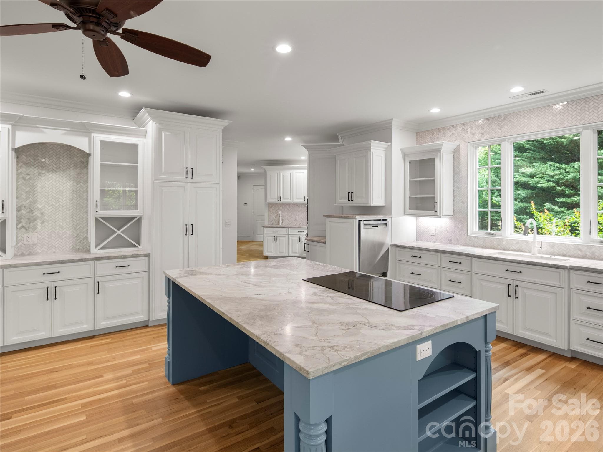 Single Family Residence at 672 Walnut Valley Parkway, Arden, photo 14 of 41