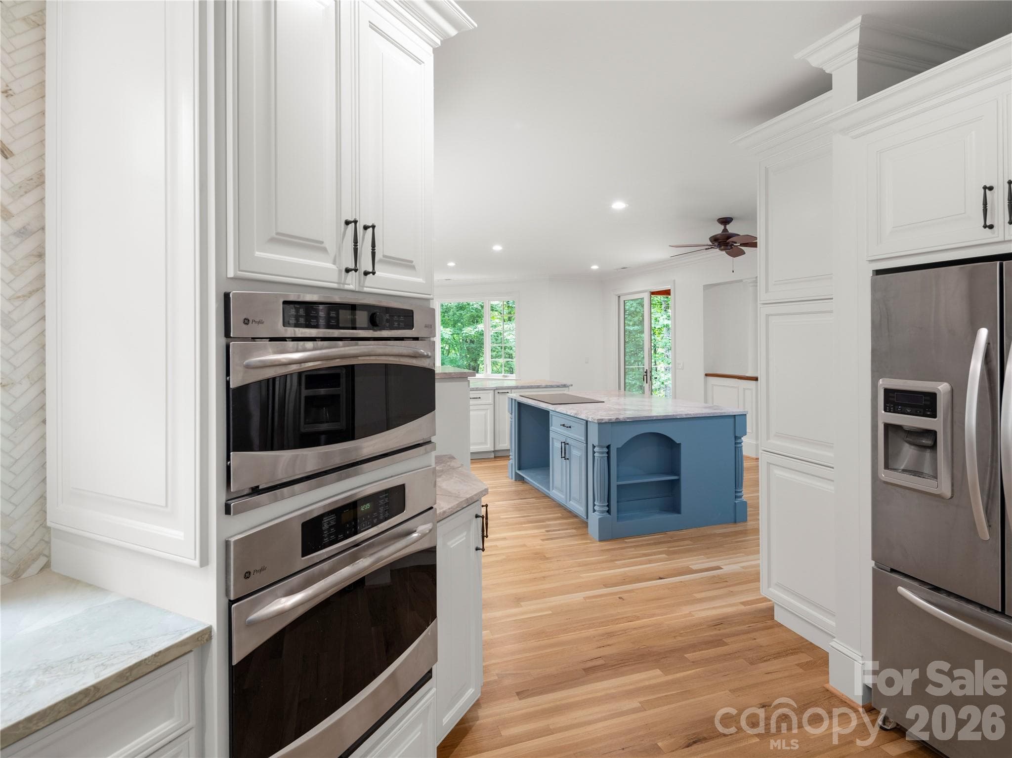Single Family Residence at 672 Walnut Valley Parkway, Arden, photo 16 of 41