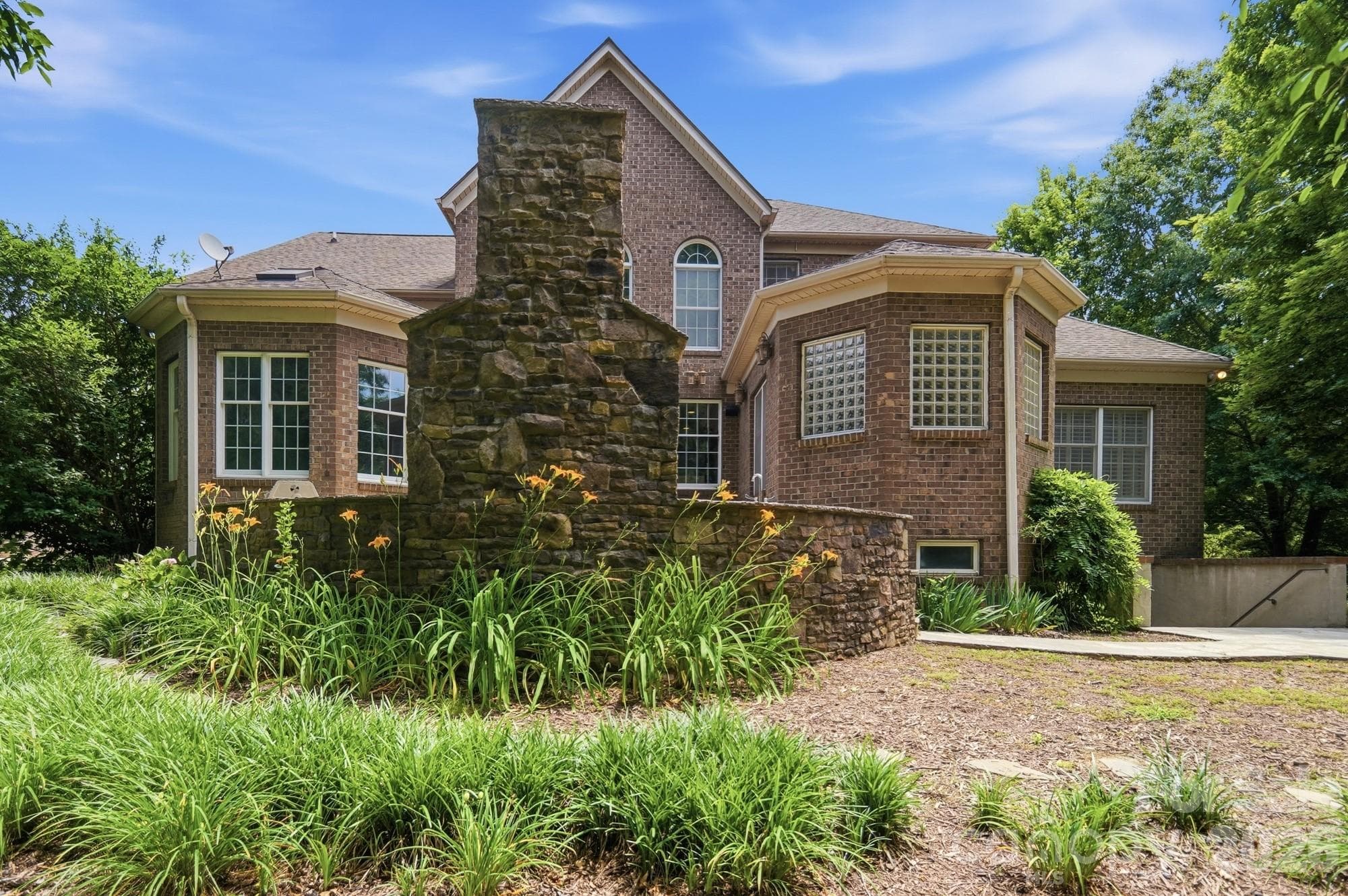 Single Family Residence at 2016 Autumn Blossom Lane, Waxhaw, photo 45 of 48