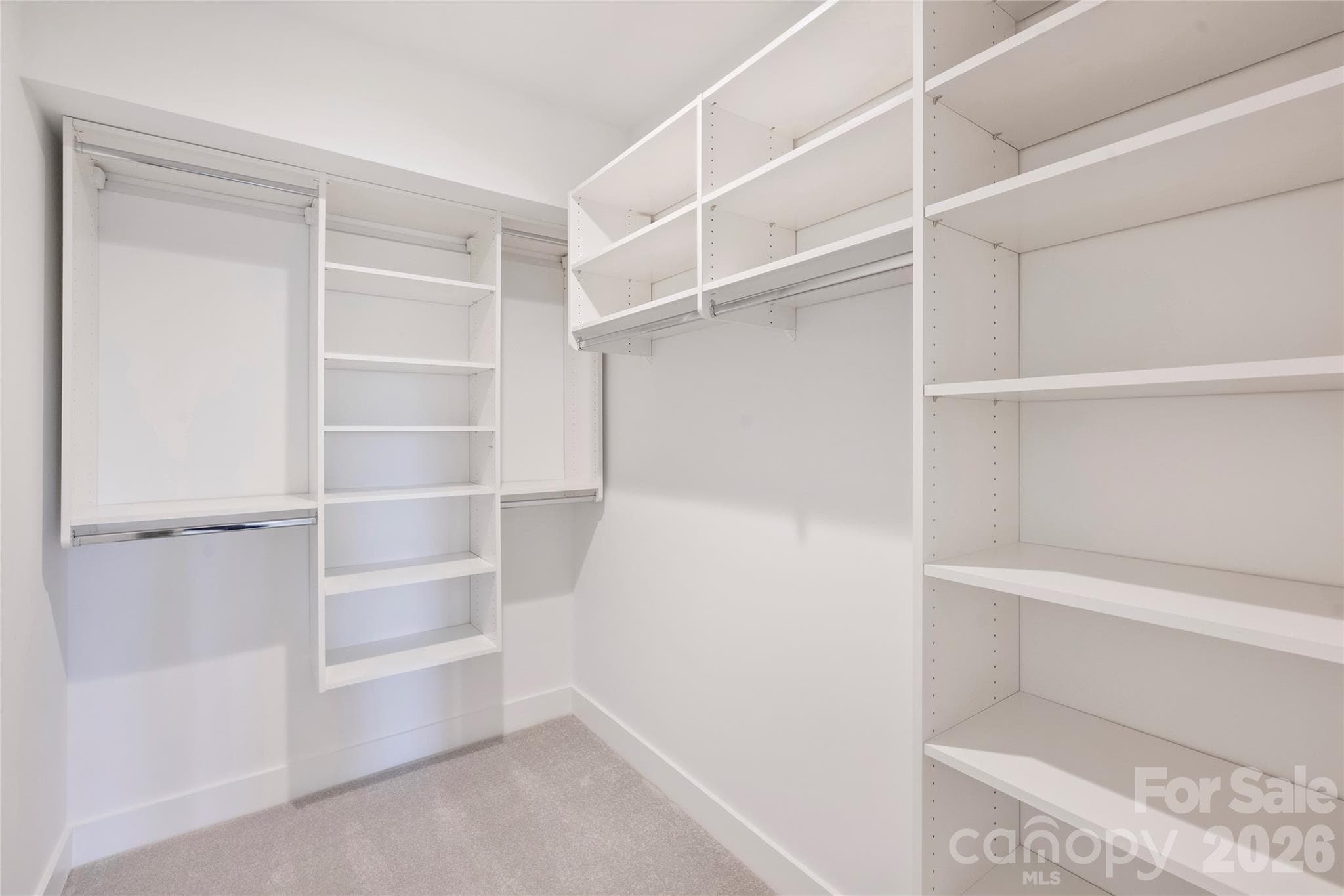 Condominium at 209 Coxe Avenue, Charlotte, photo 13 of 22