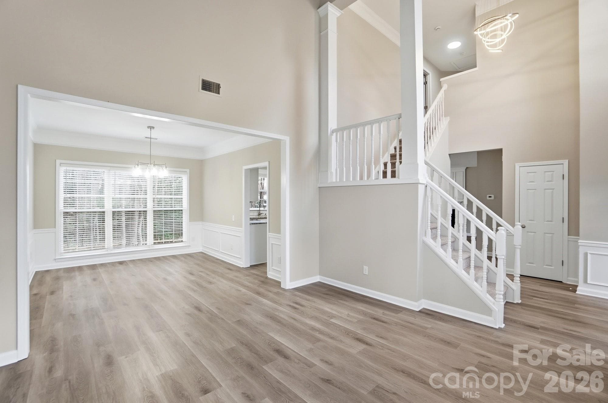 Single Family Residence at Charlotte, photo 6 of 42