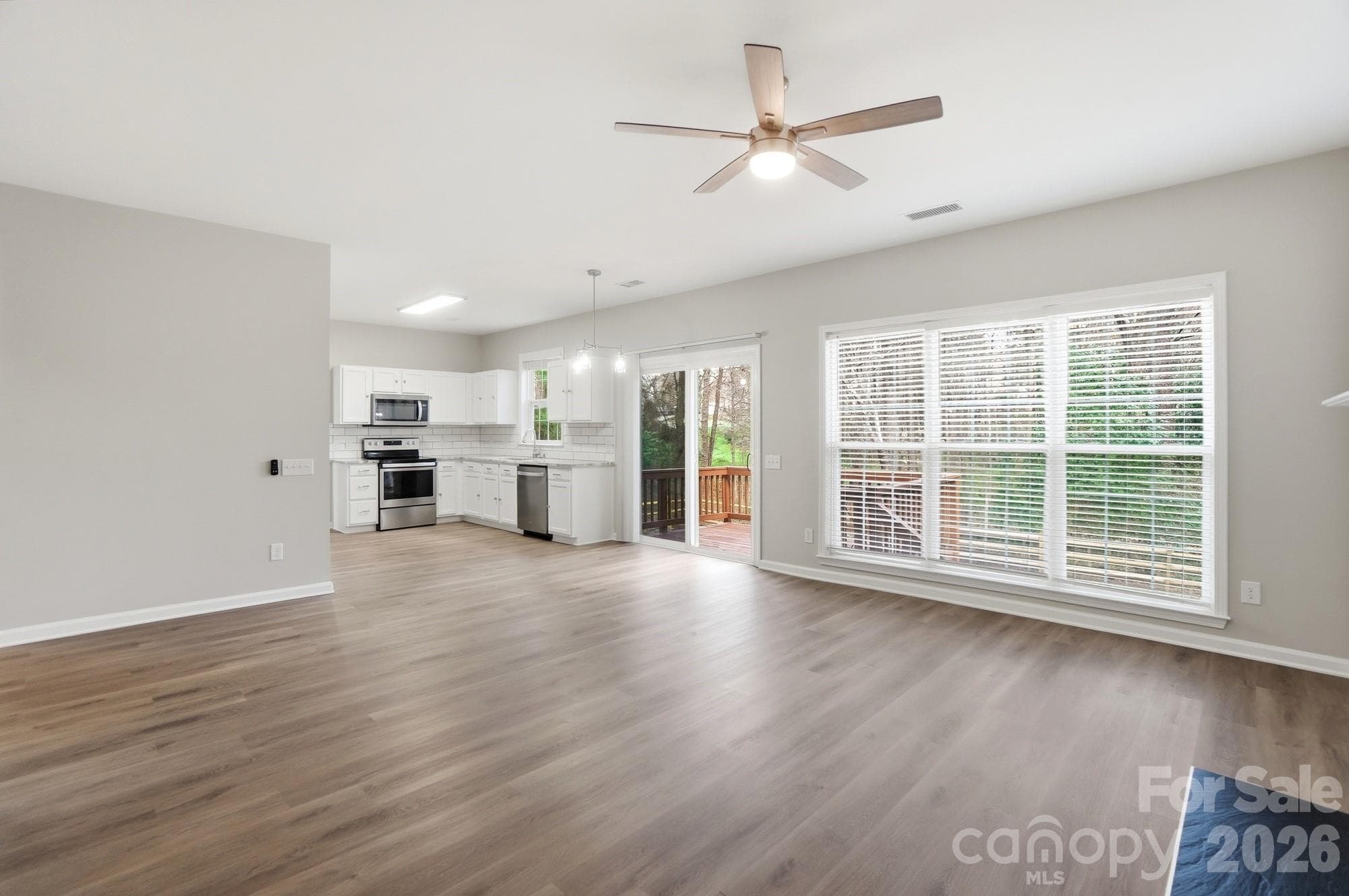 Single Family Residence at Charlotte, photo 12 of 42