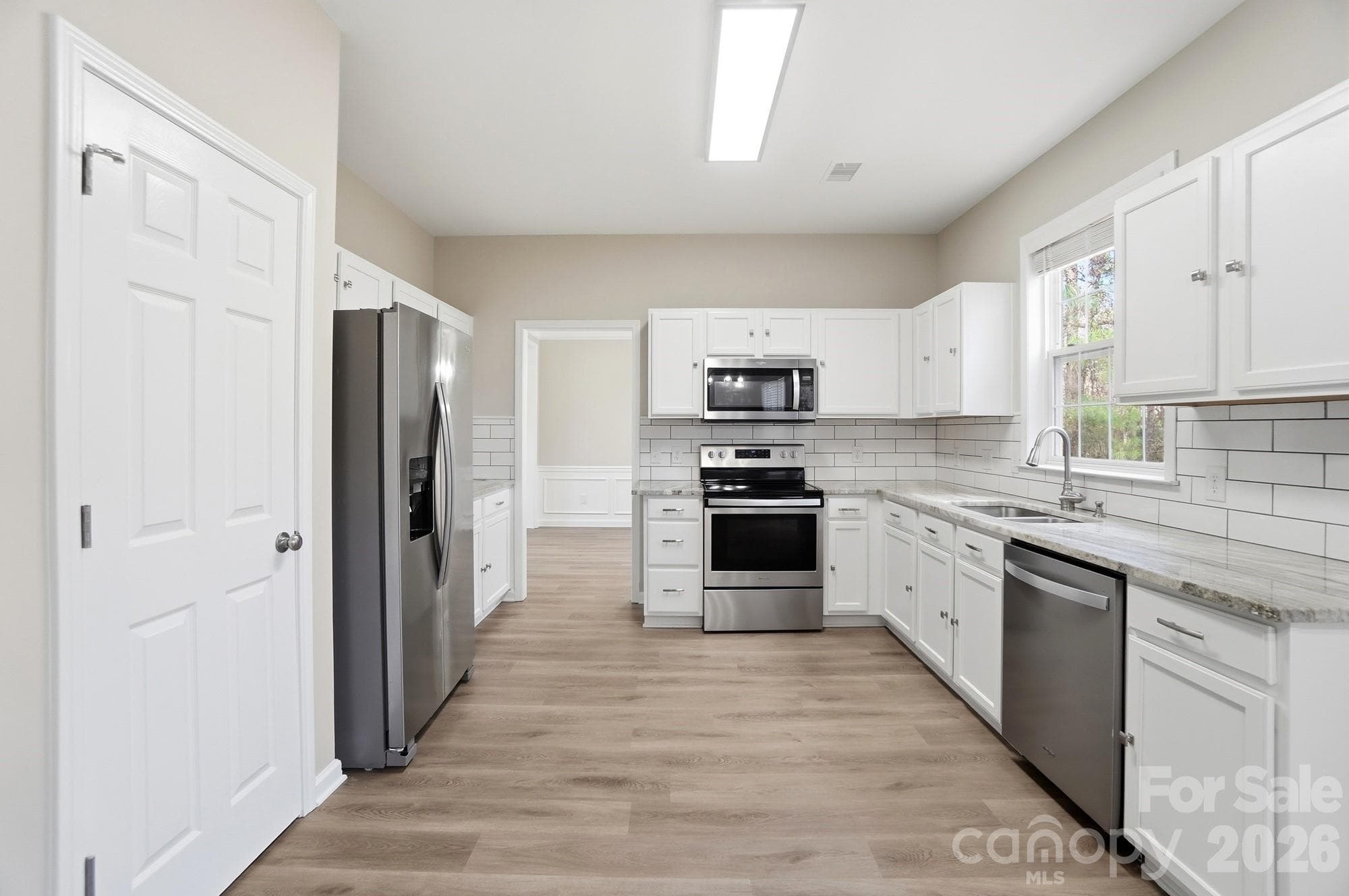 Single Family Residence at Charlotte, photo 15 of 42