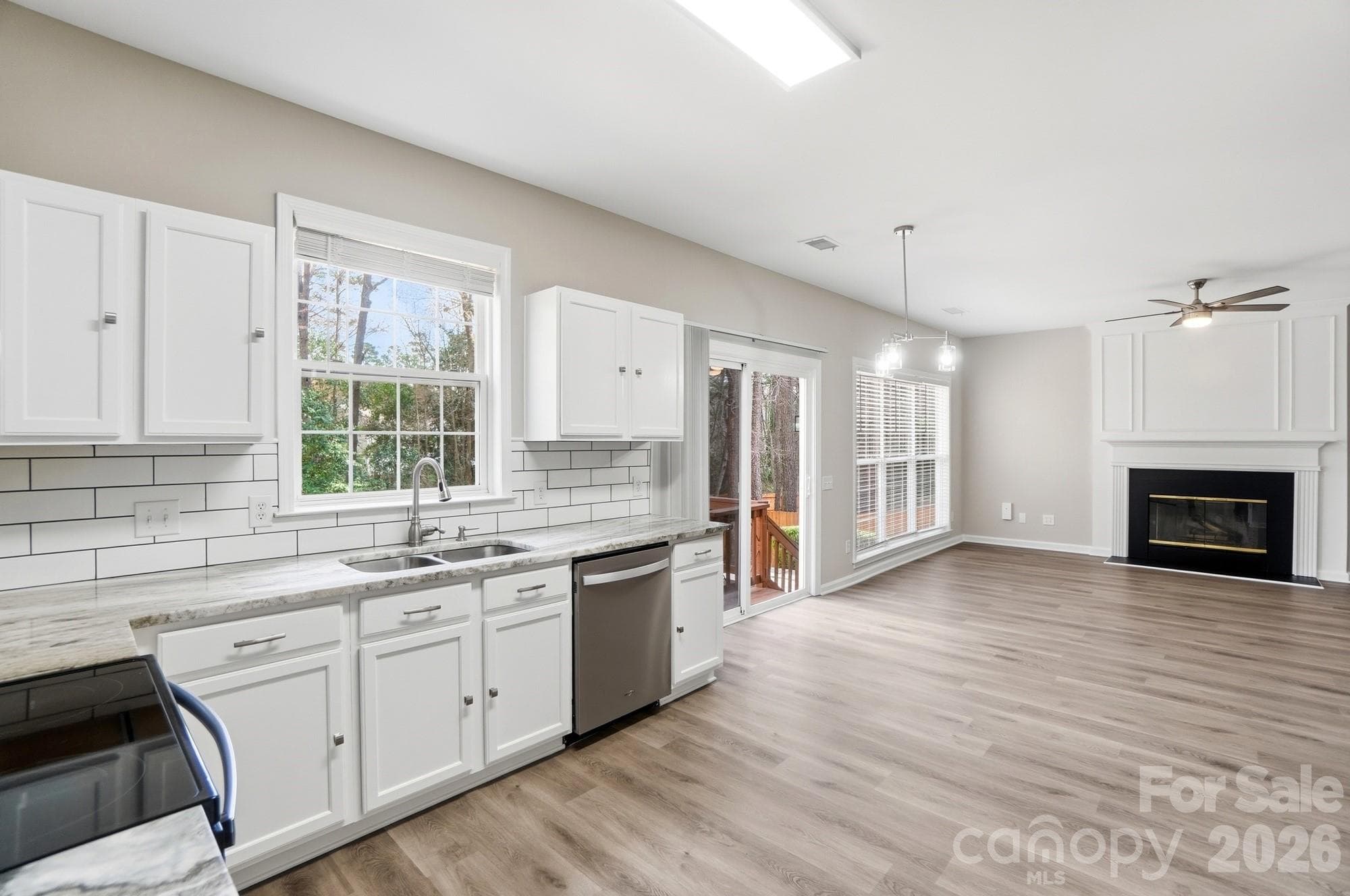 Single Family Residence at Charlotte, photo 16 of 42