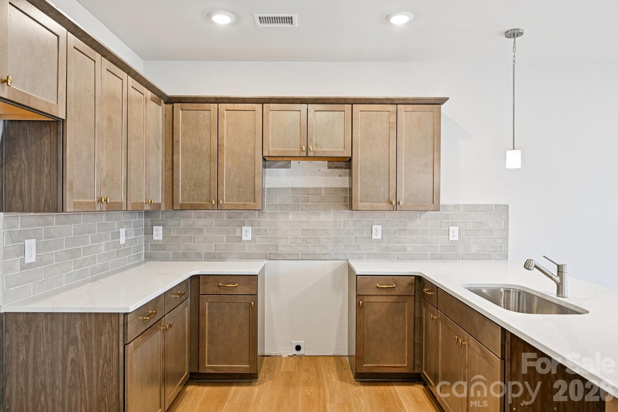 Townhouse at 2517 Ruby Dixon Crossing Drive, Gastonia, photo 9 of 27