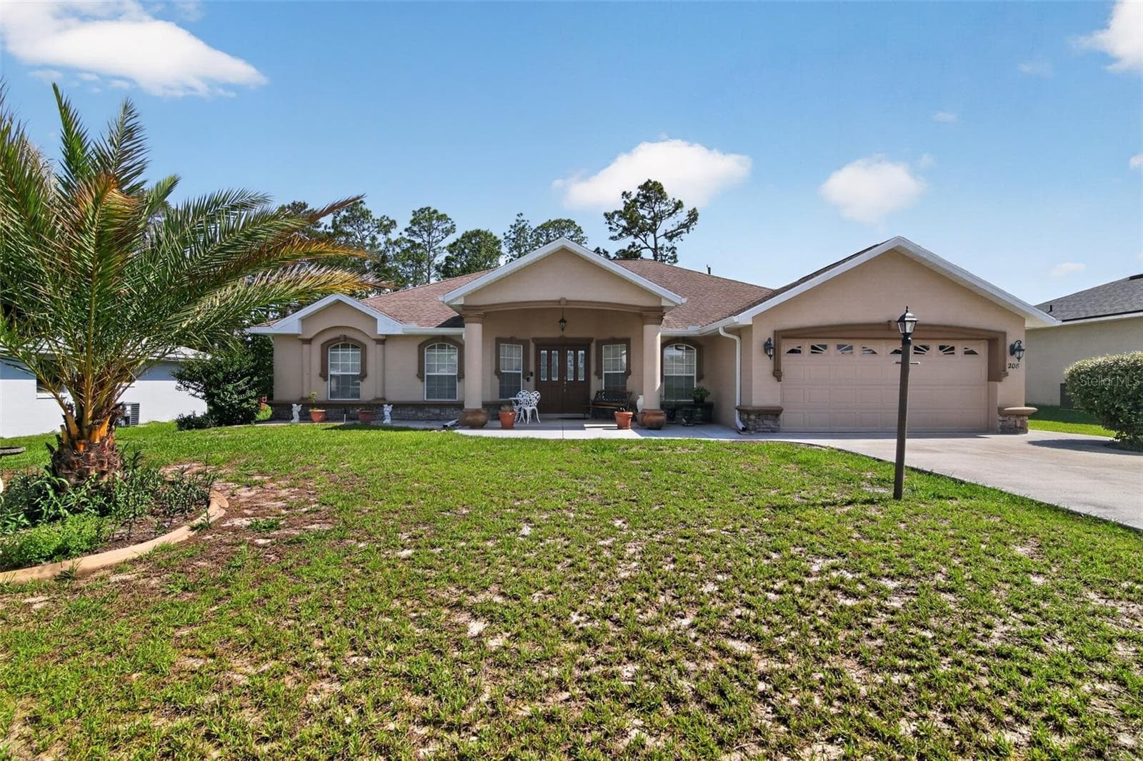 208 MARION OAKS TRL